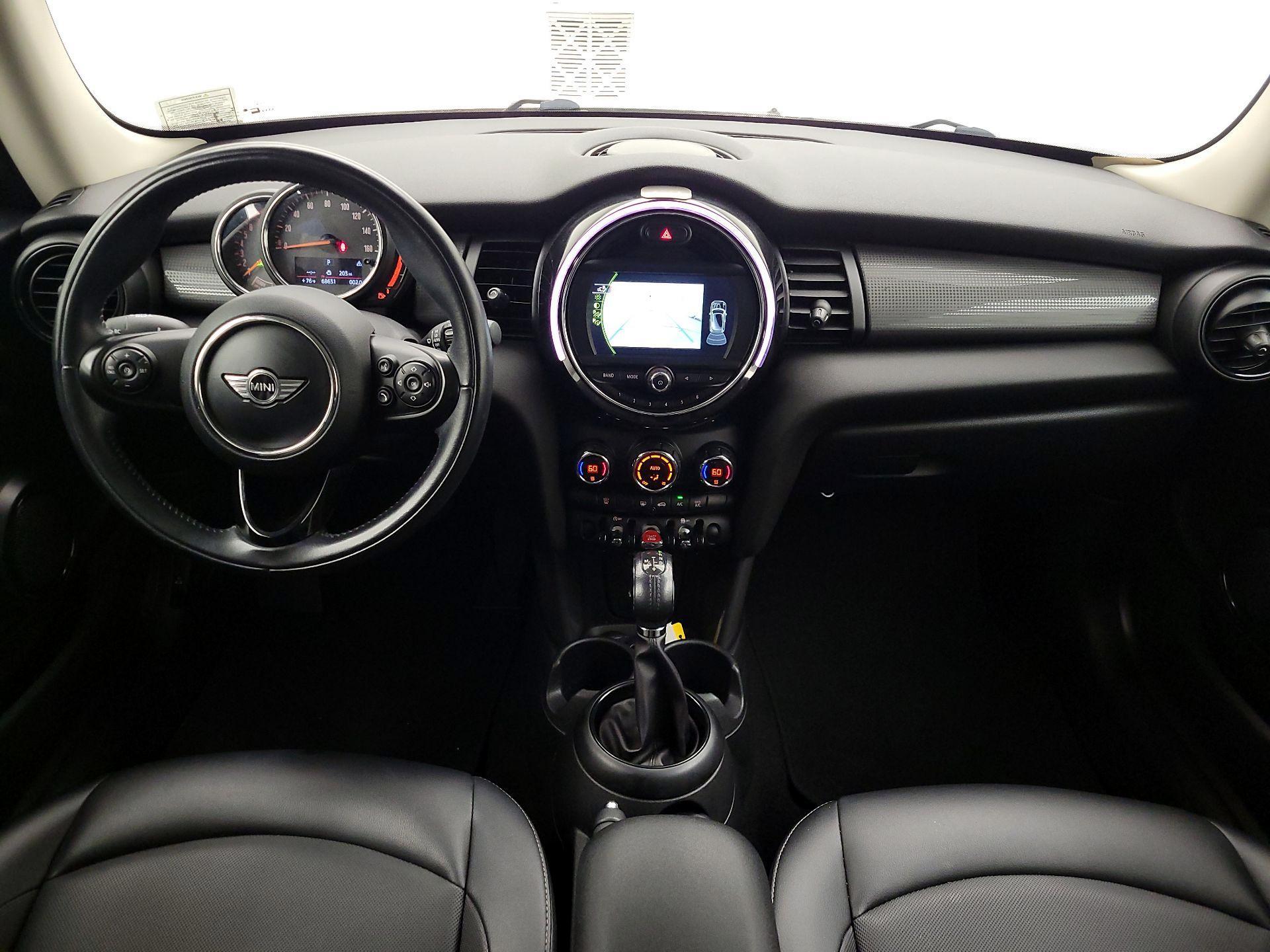 Thumbnail: 2018 MINI Cooper Hardtop - 9