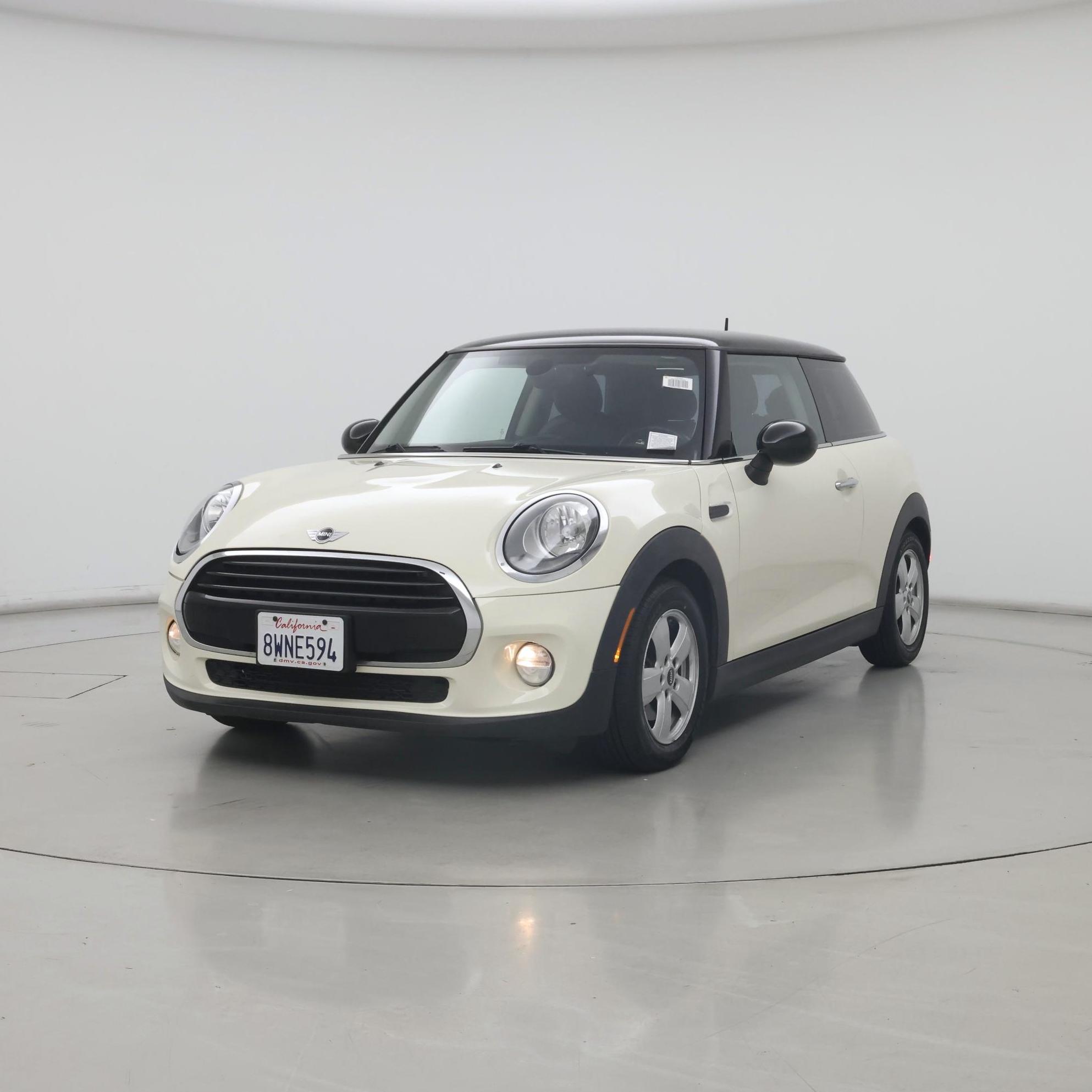 Thumbnail: 2018 MINI Cooper Hardtop - 4