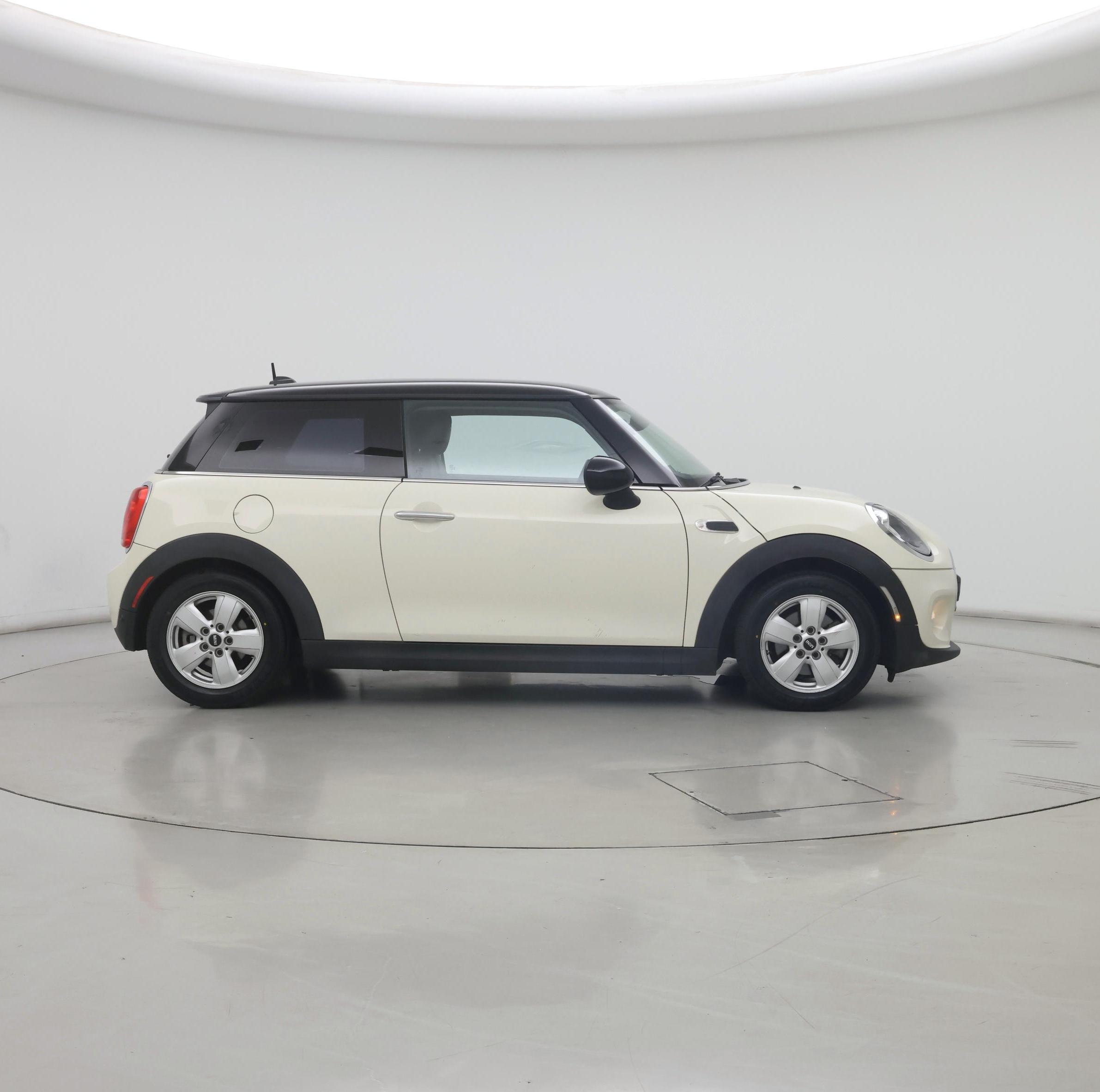 Thumbnail: 2018 MINI Cooper Hardtop - 7