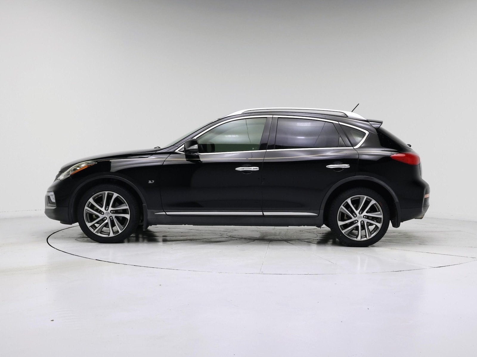 2017 INFINITI QX50 Base - Photo 4