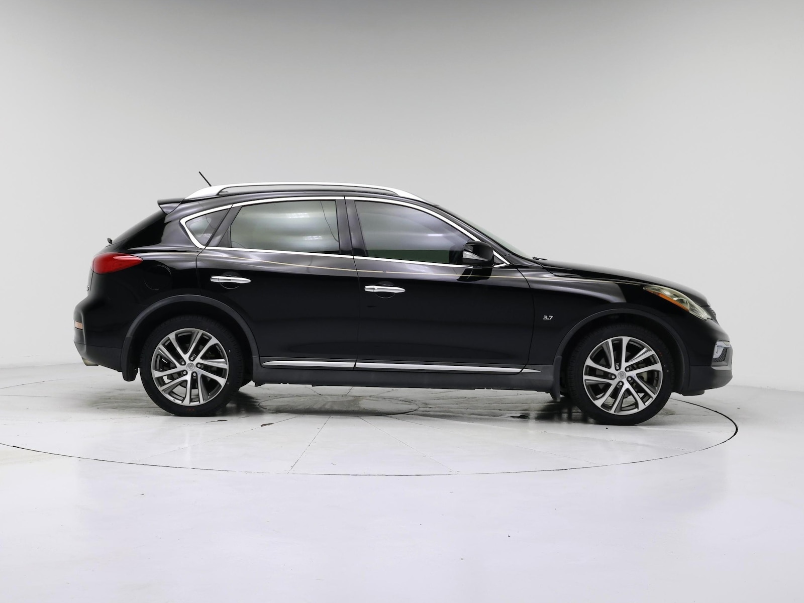 2017 INFINITI QX50 Base - Photo 8