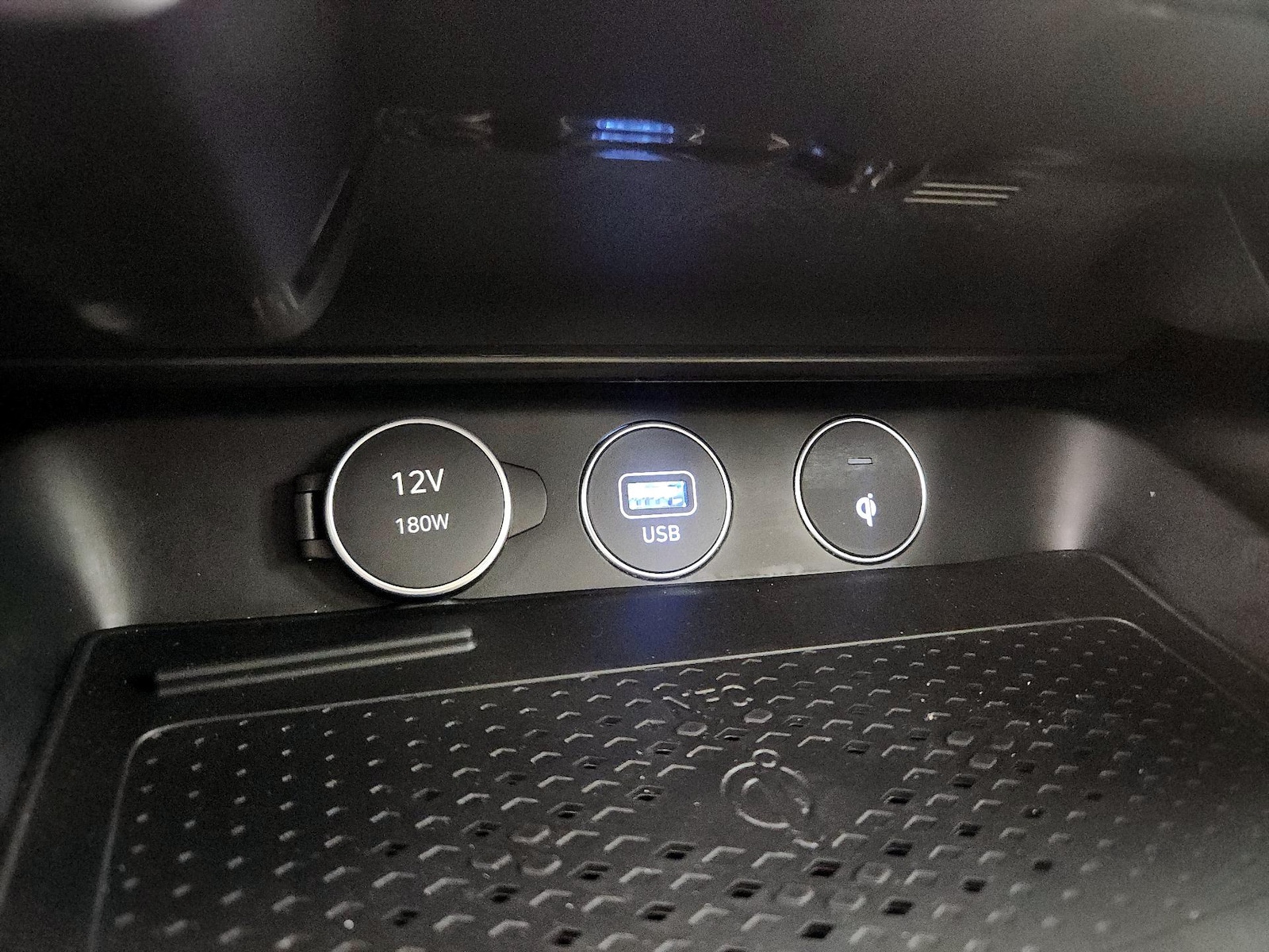 2022 GENESIS G70 Standard - Photo 20