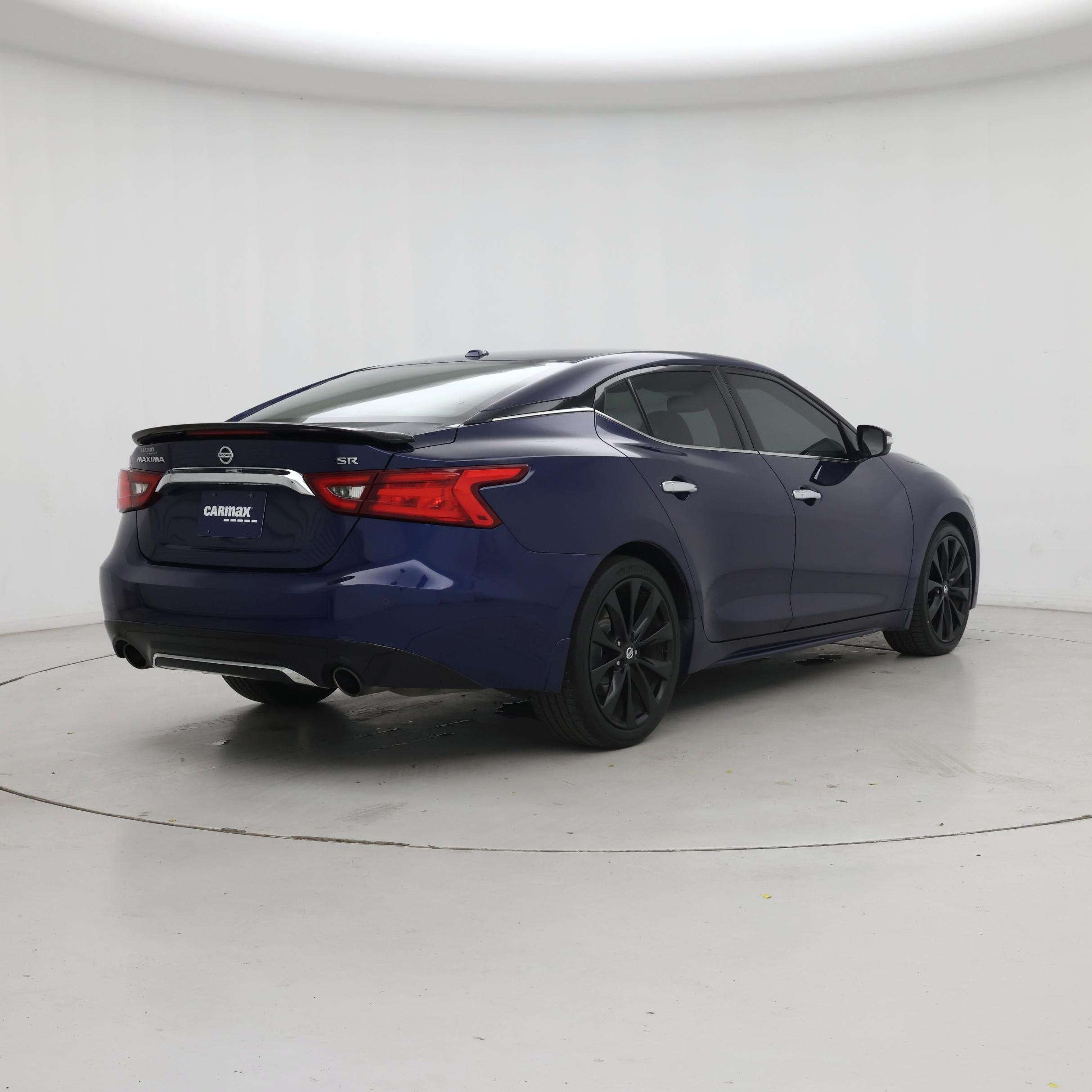 Thumbnail: 2017 Nissan Maxima - 8