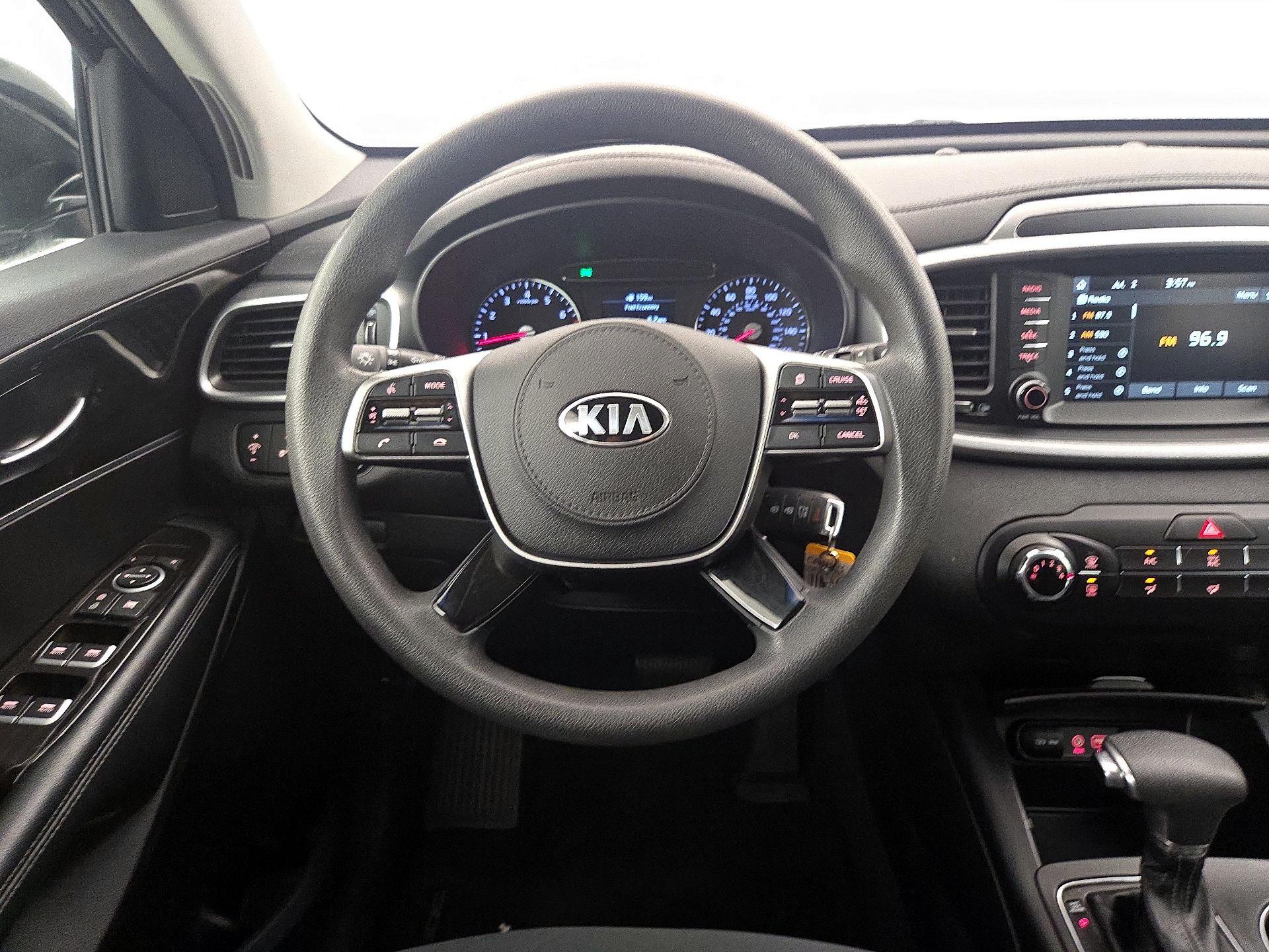 Thumbnail: 2019 Kia Sorento - 10