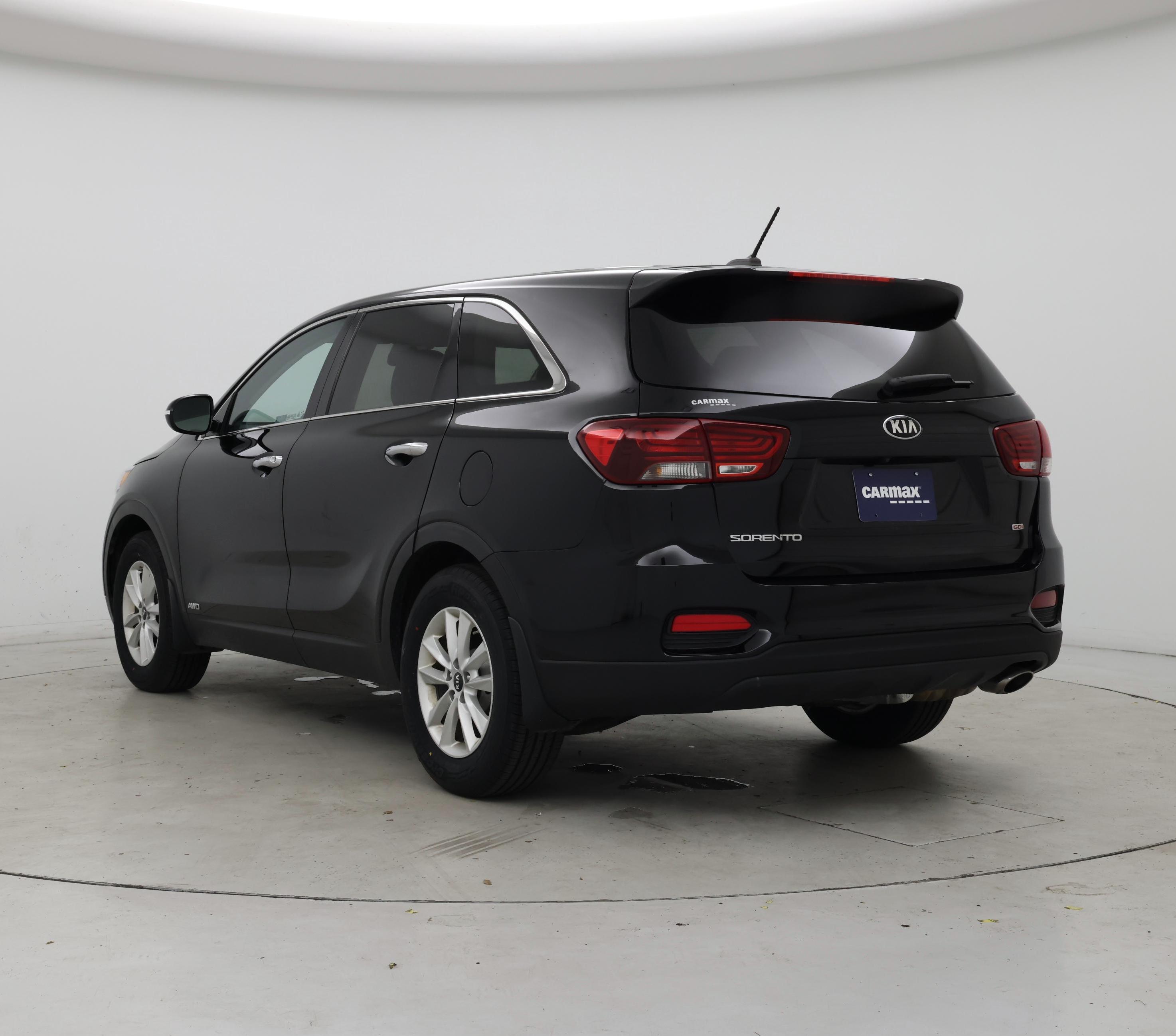 Thumbnail: 2019 Kia Sorento - 2