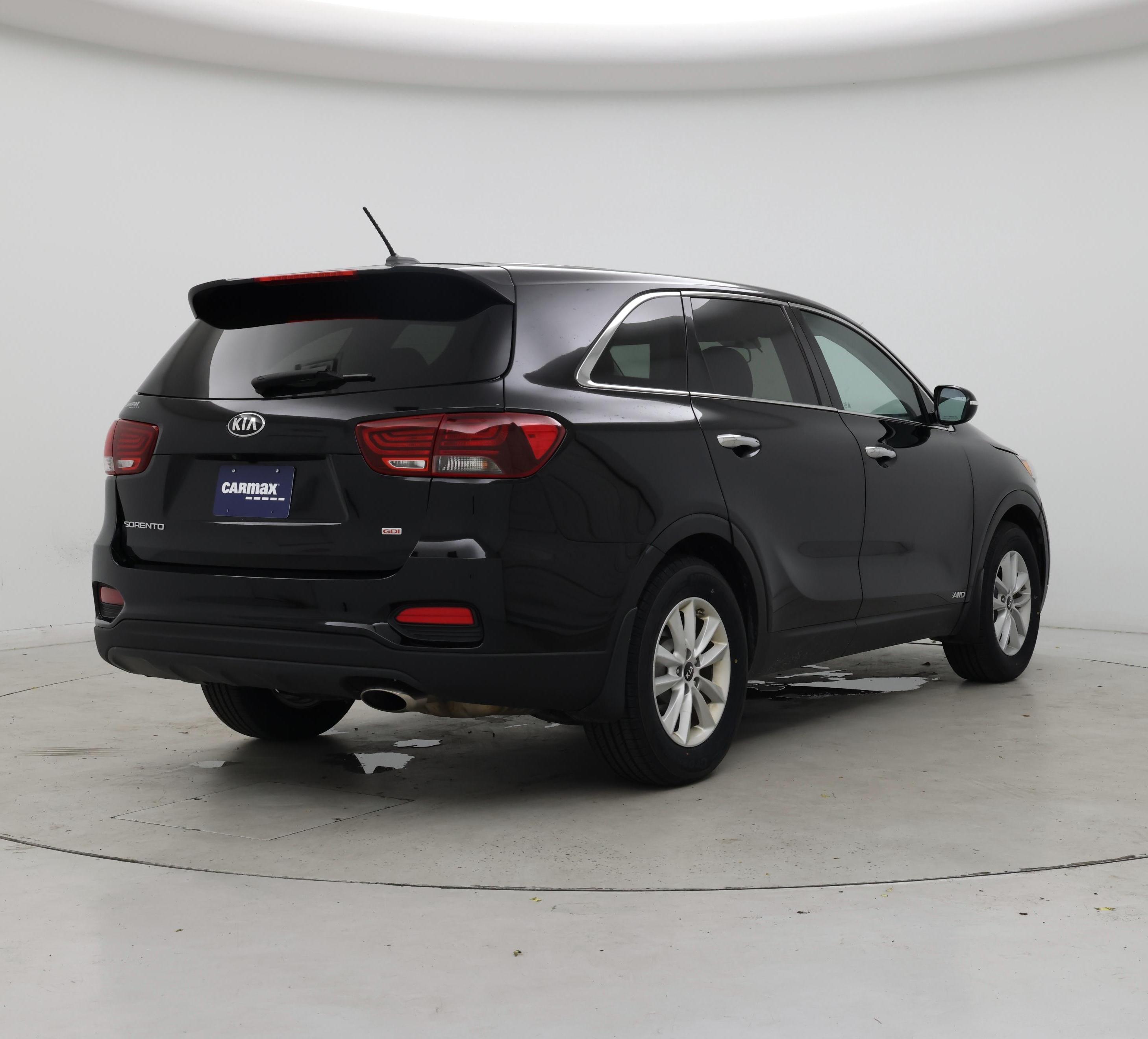 Thumbnail: 2019 Kia Sorento - 8