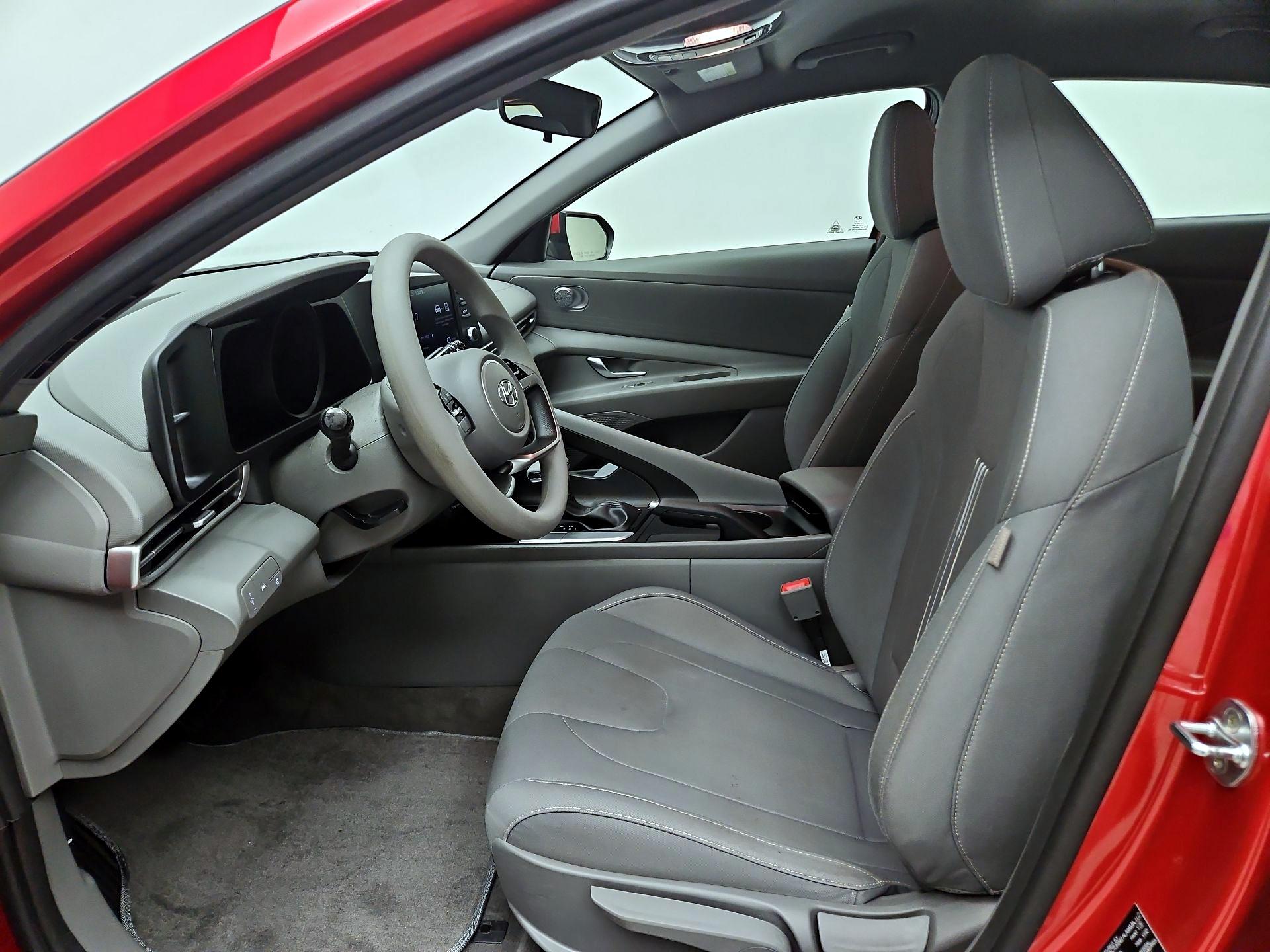 Thumbnail: 2023 Hyundai Elantra - 11