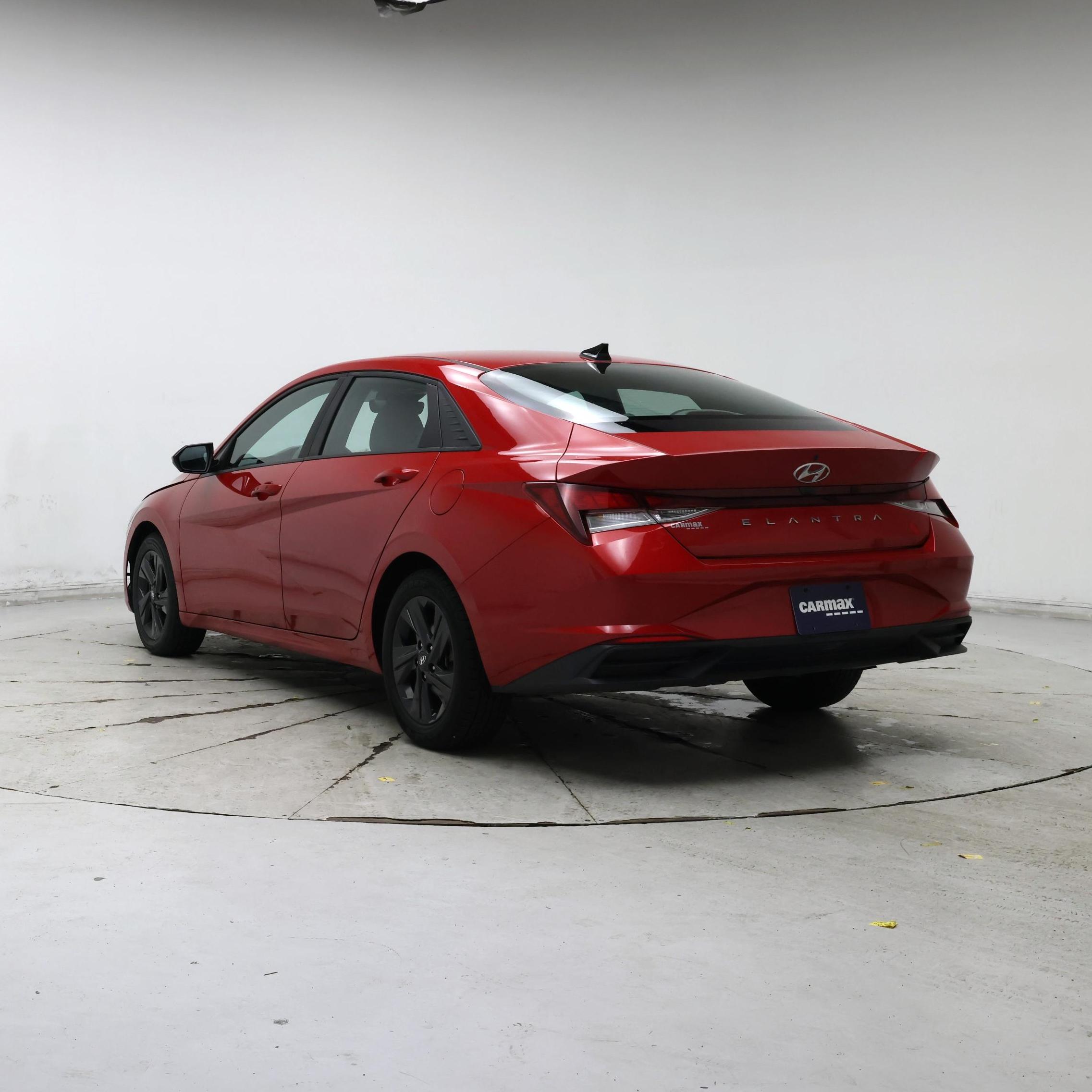 Thumbnail: 2023 Hyundai Elantra - 2