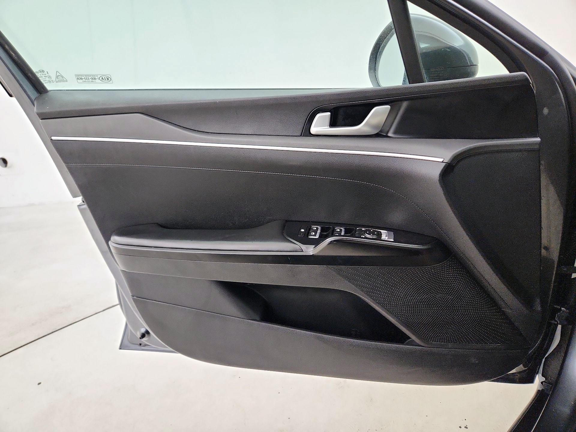 Thumbnail: 2021 Kia K5 - 12