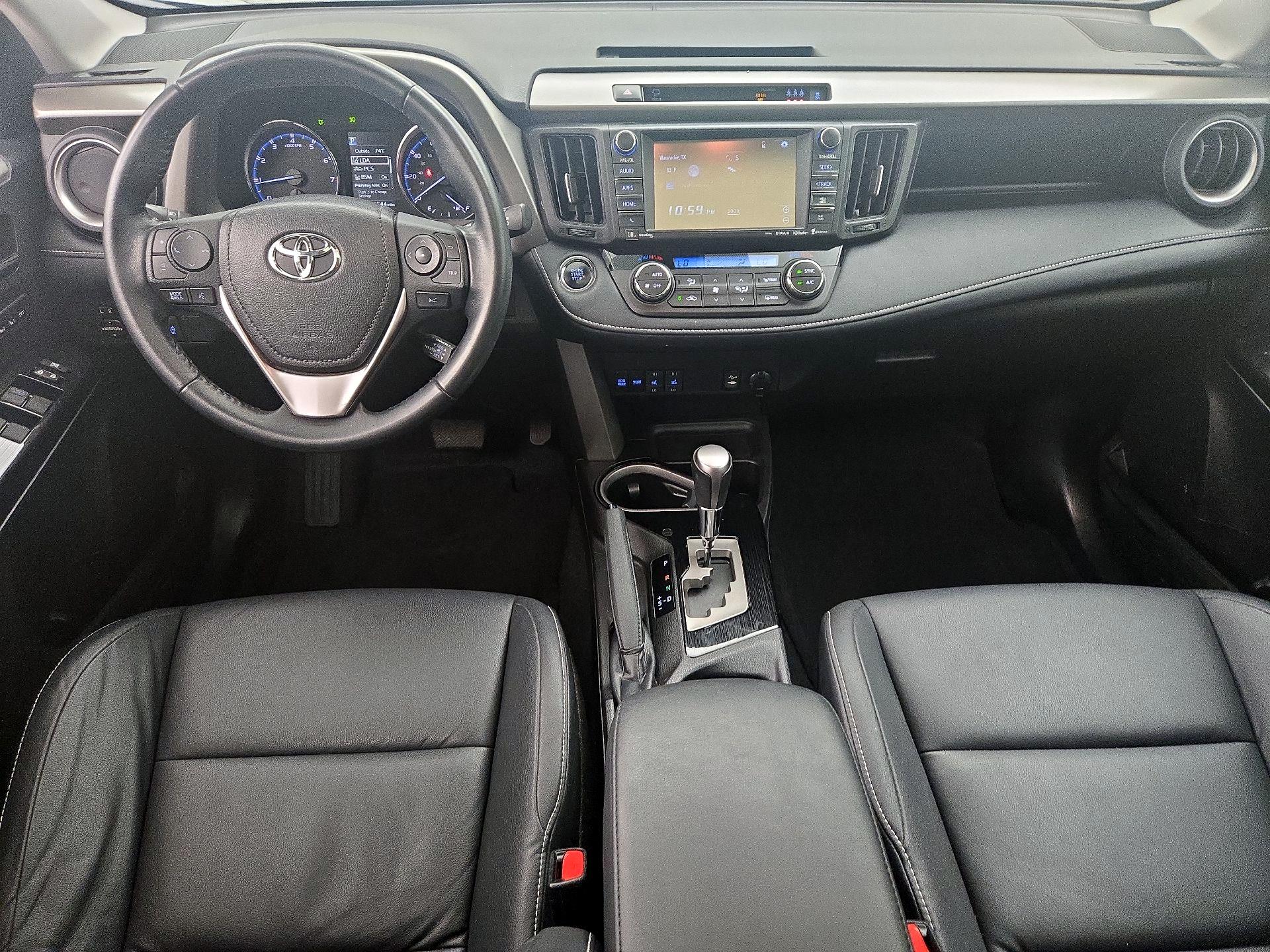 Thumbnail: 2018 Toyota RAV4 - 9