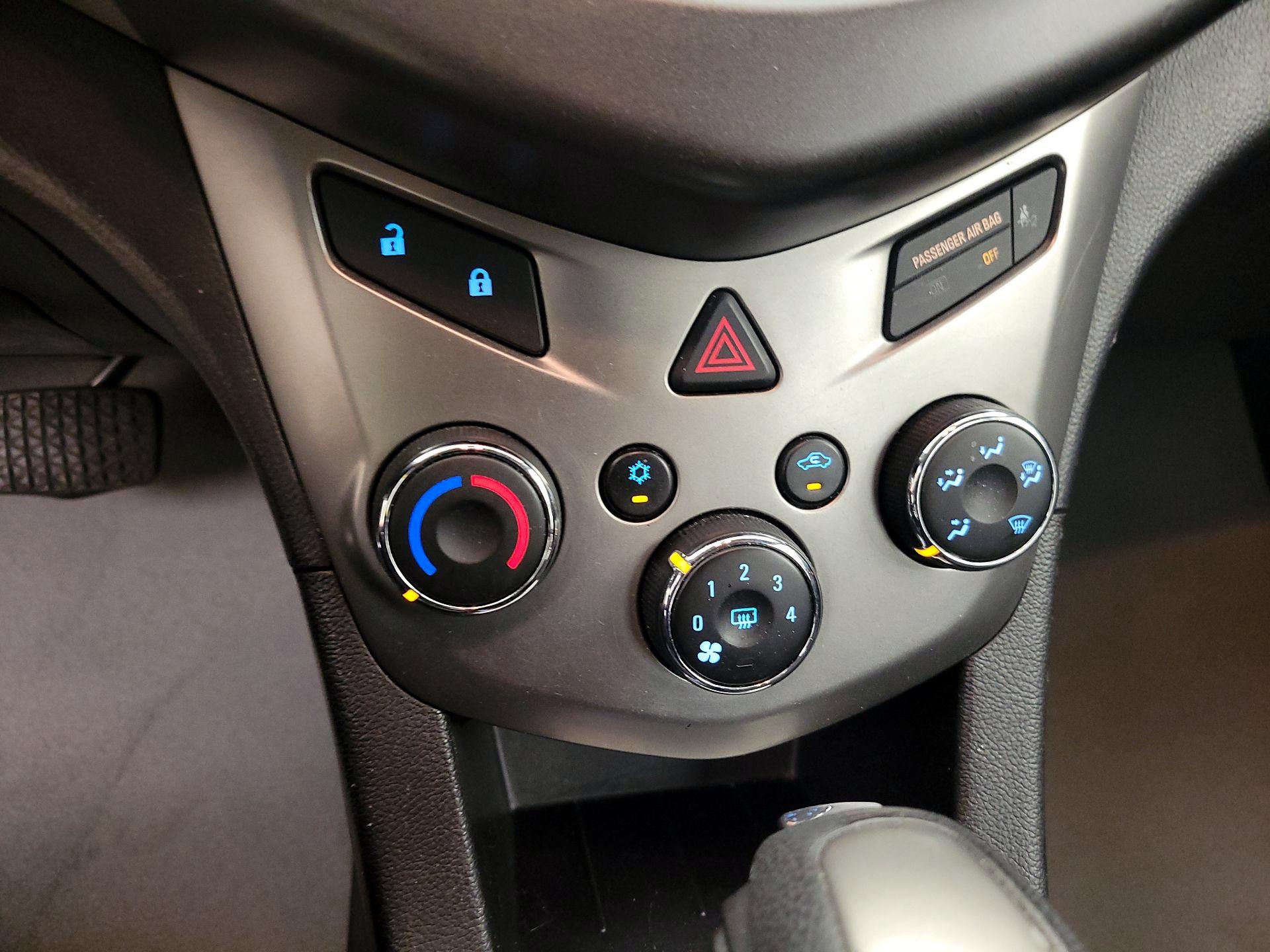 Thumbnail: 2015 Chevrolet Sonic - 16