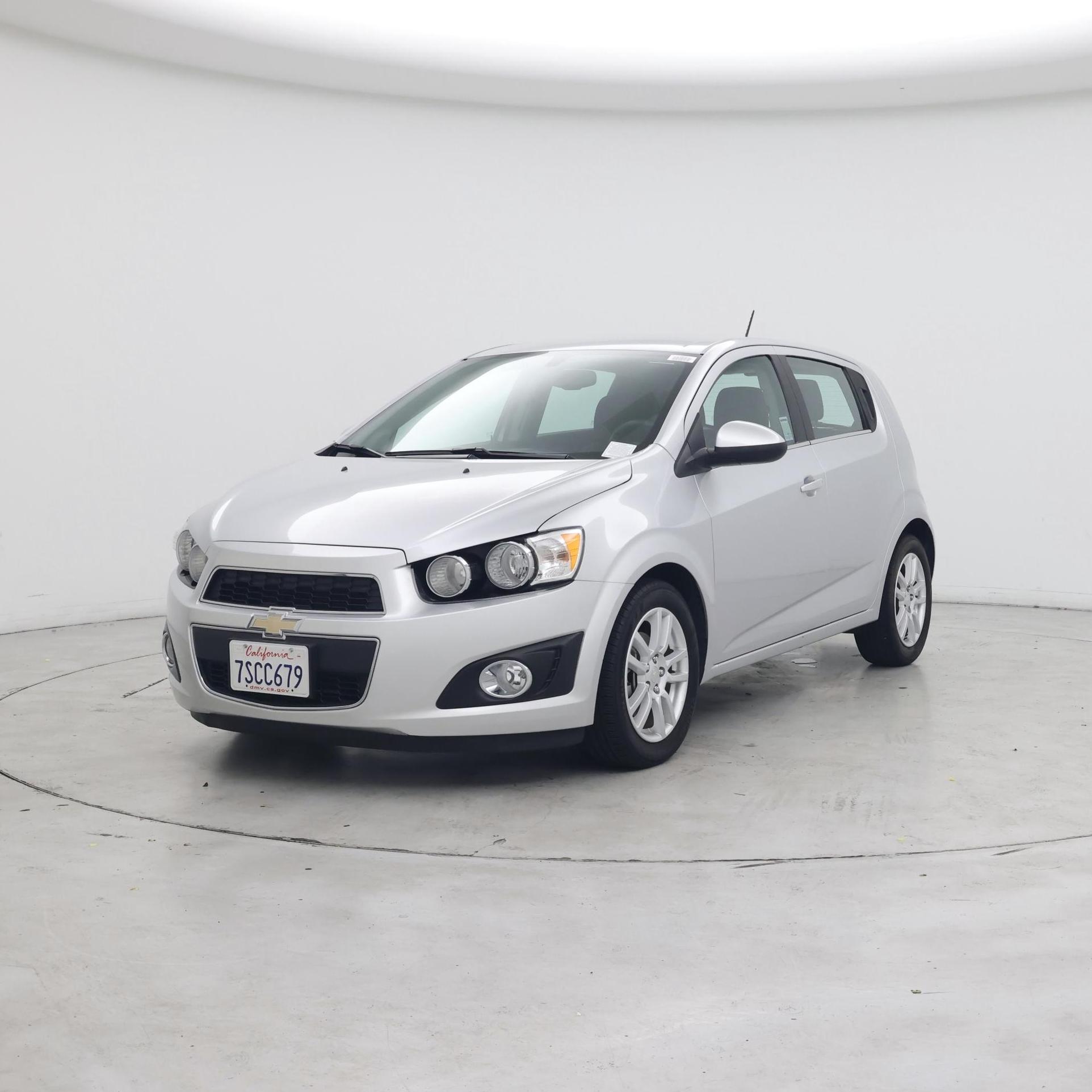 Thumbnail: 2015 Chevrolet Sonic - 4