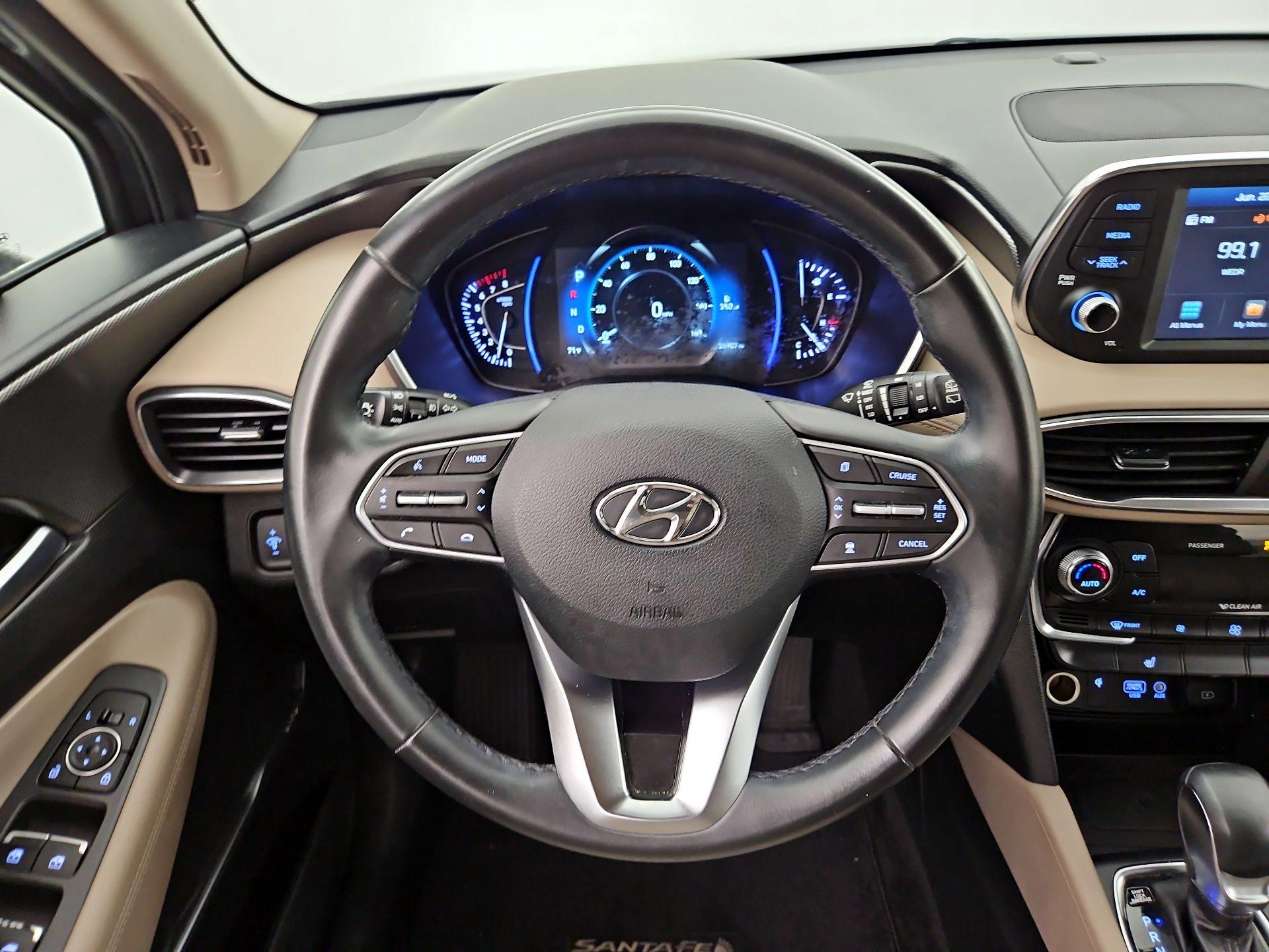 Thumbnail: 2020 Hyundai Santa Fe - 10