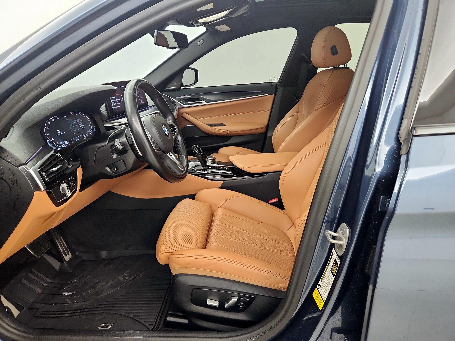 Thumbnail: 2023 BMW 5 Series - 11