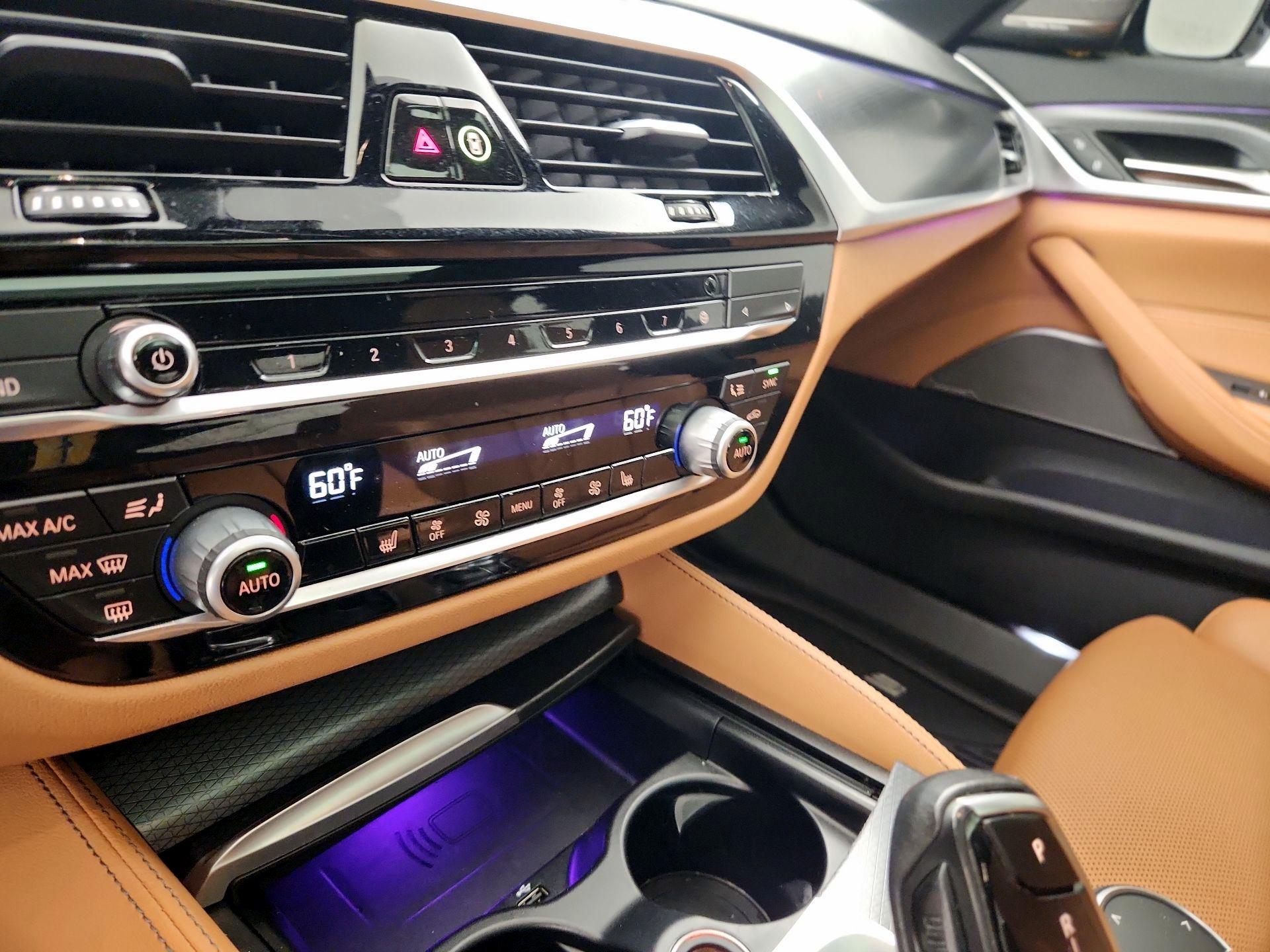 Thumbnail: 2023 BMW 5 Series - 17