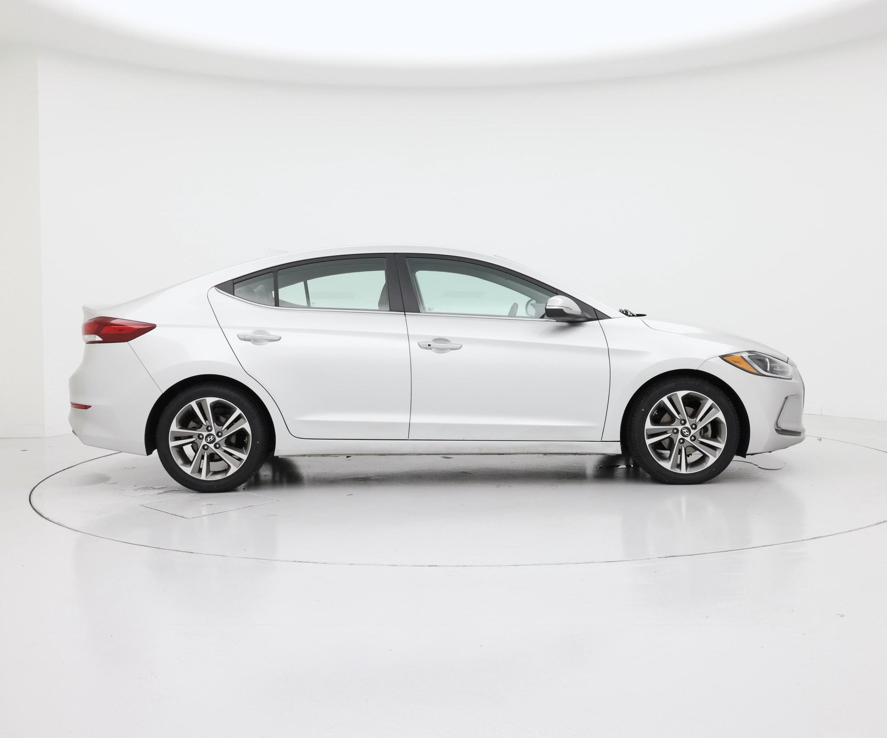 Thumbnail: 2017 Hyundai Elantra - 7