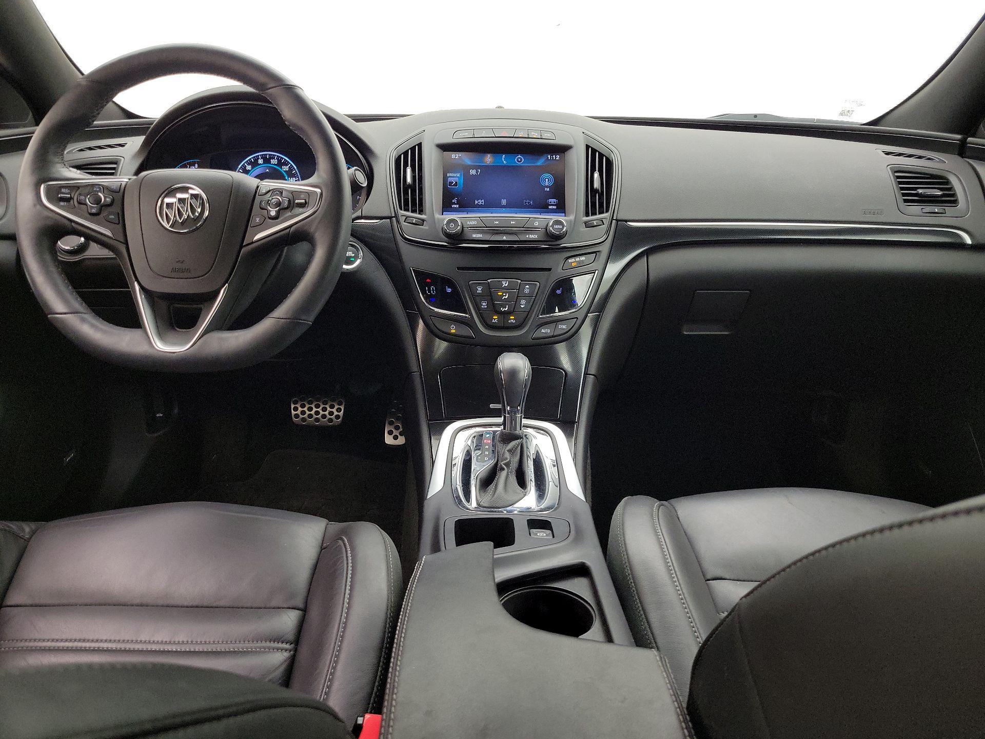 Thumbnail: 2015 Buick Regal - 9