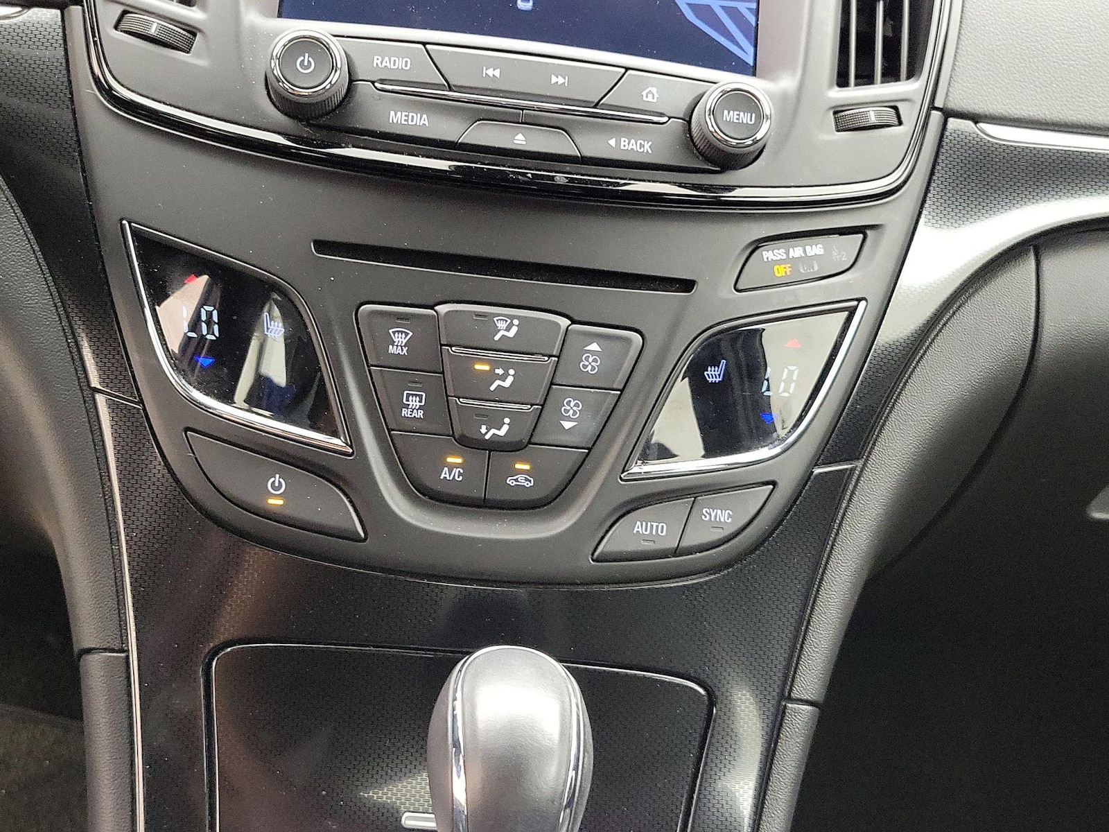 2015 Buick Regal GS - Photo 17