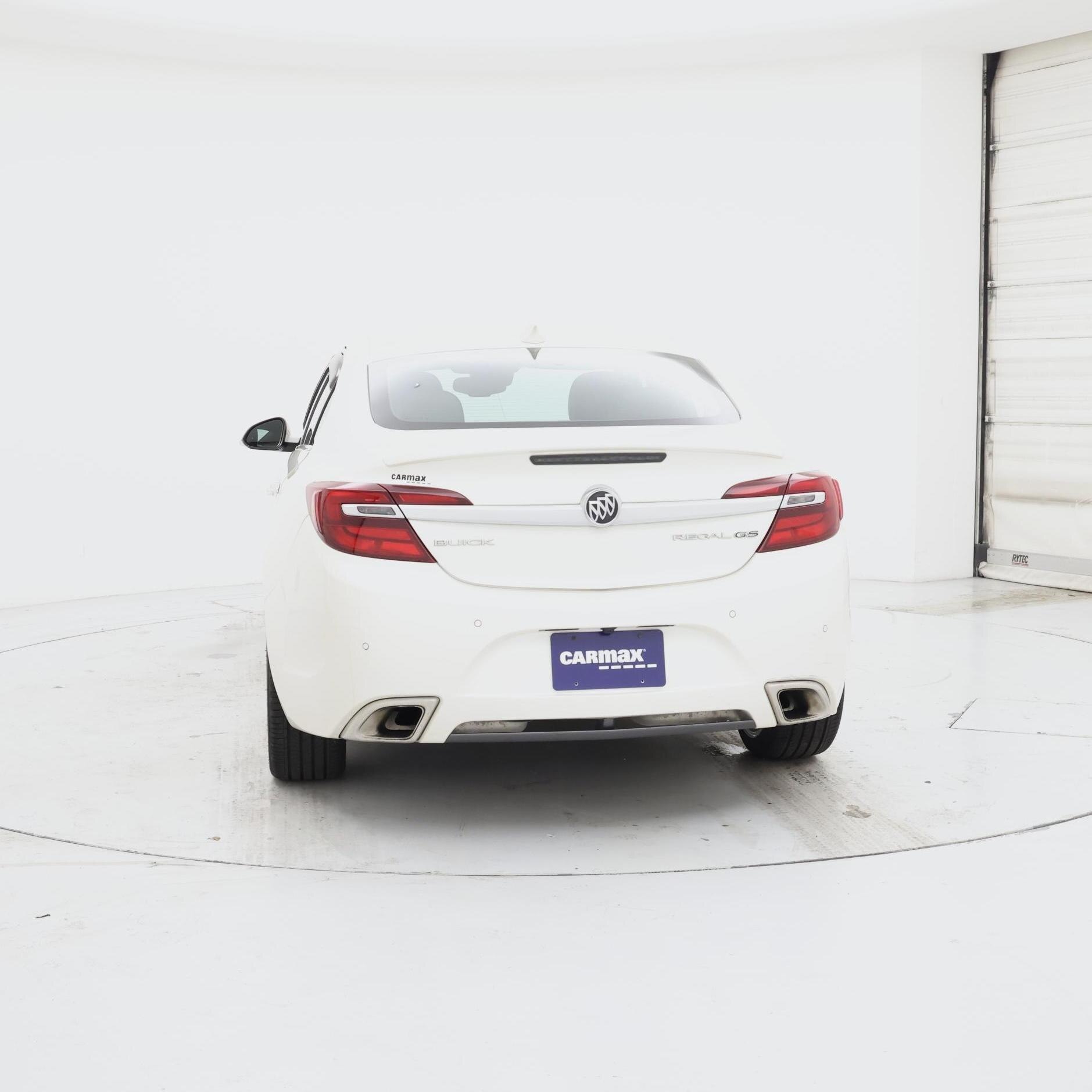 Thumbnail: 2015 Buick Regal - 6