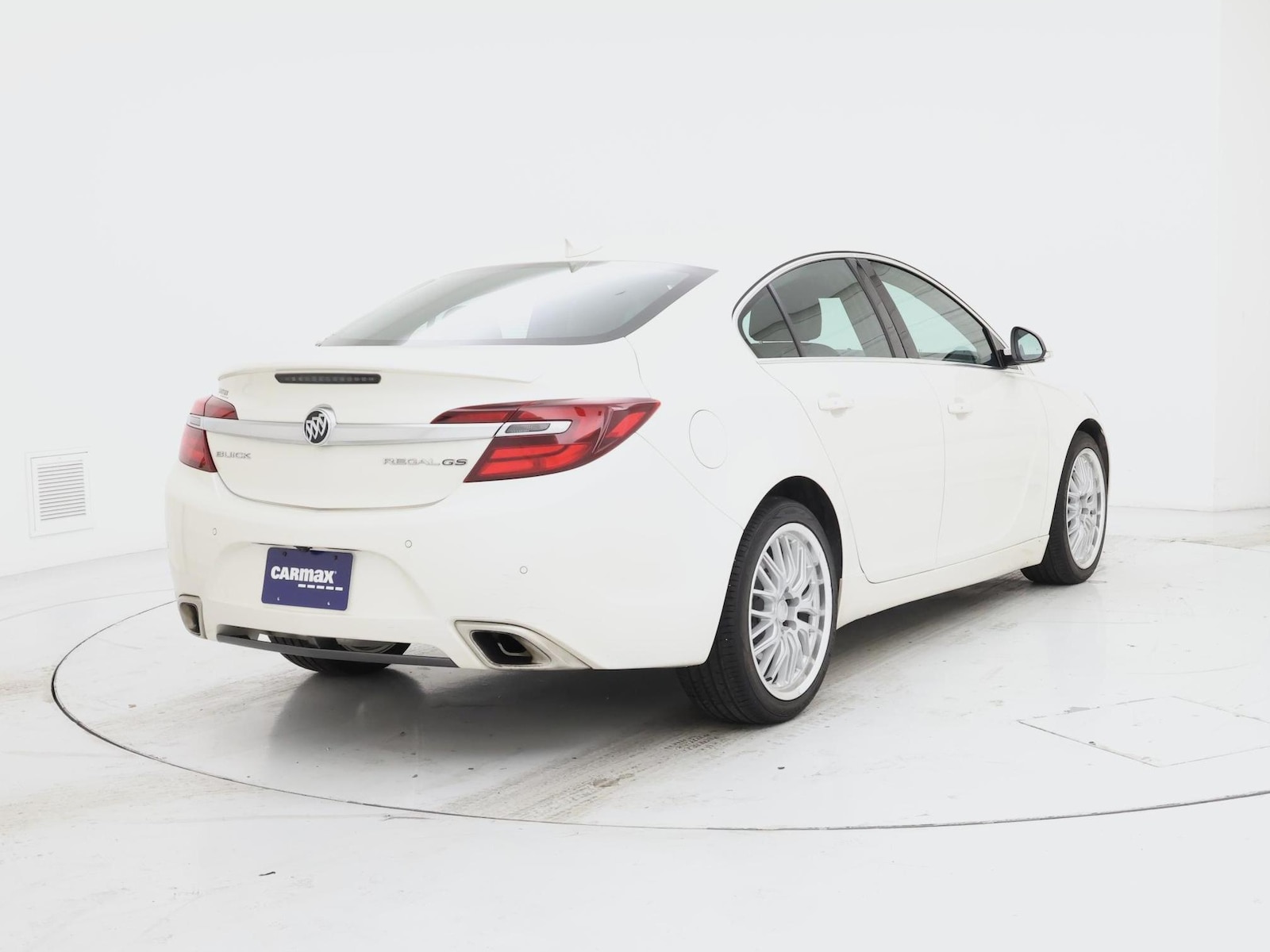 2015 Buick Regal GS - Photo 9