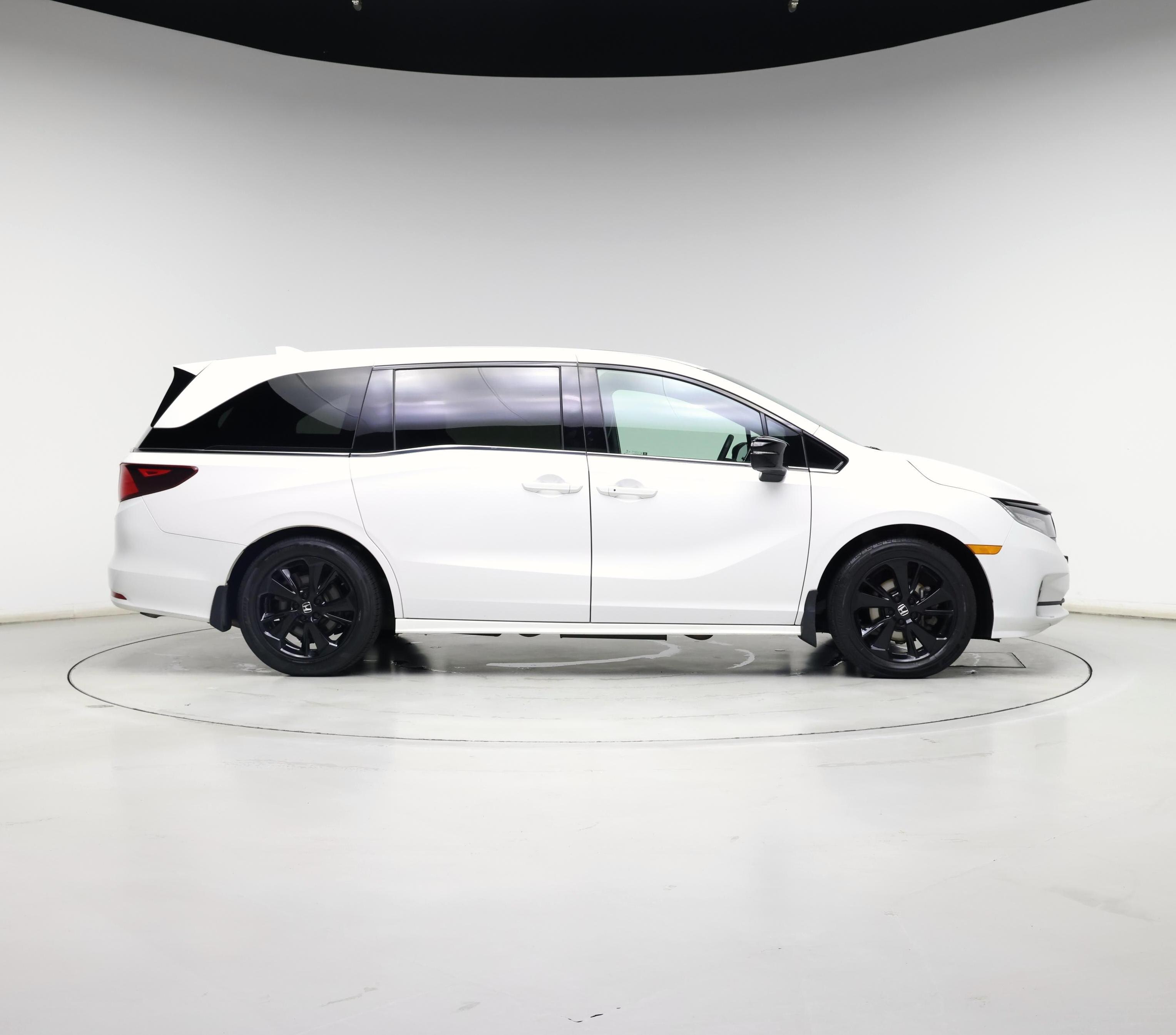 Thumbnail: 2024 Honda Odyssey - 7