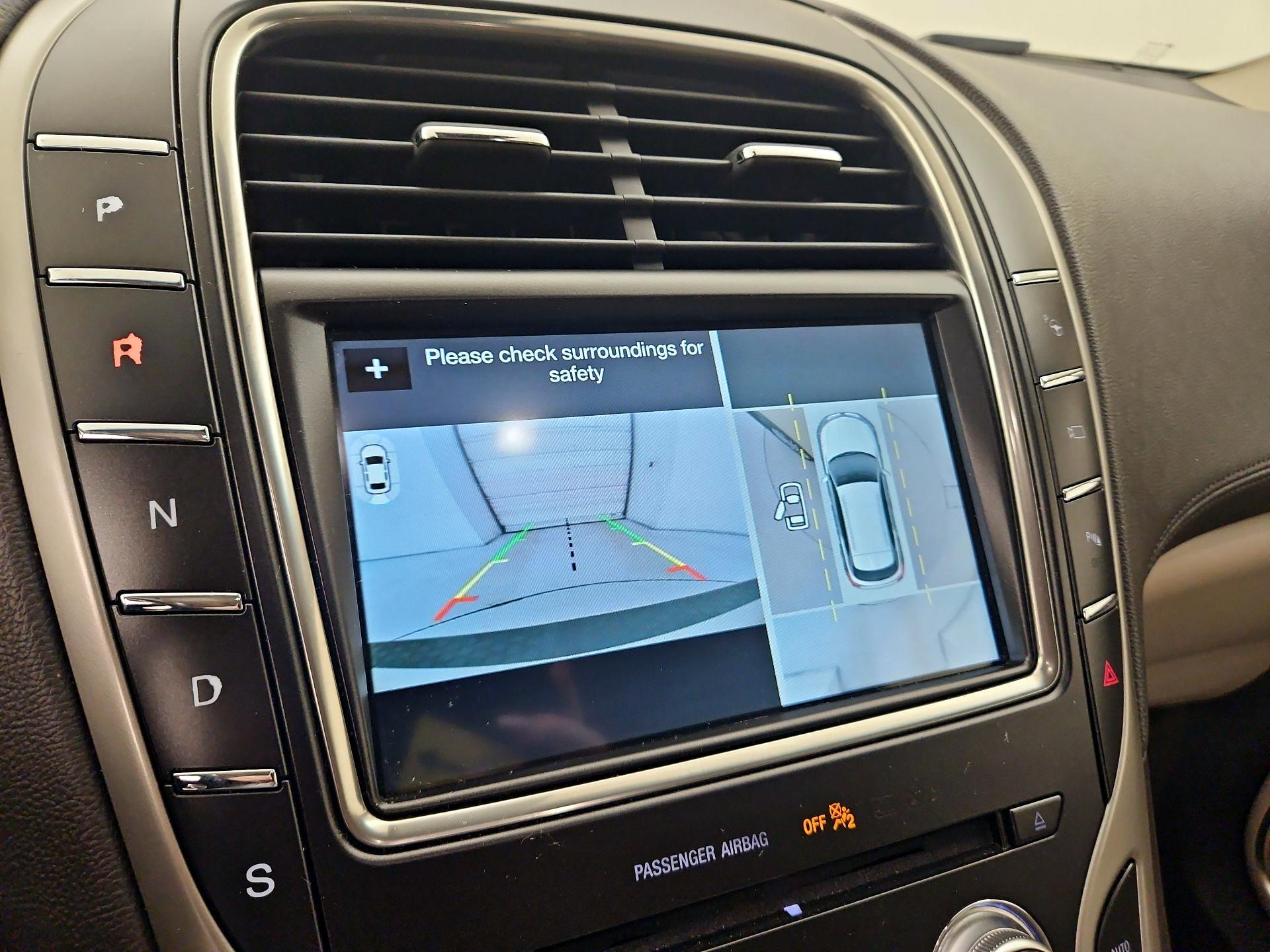 Thumbnail: 2018 Lincoln MKX - 15
