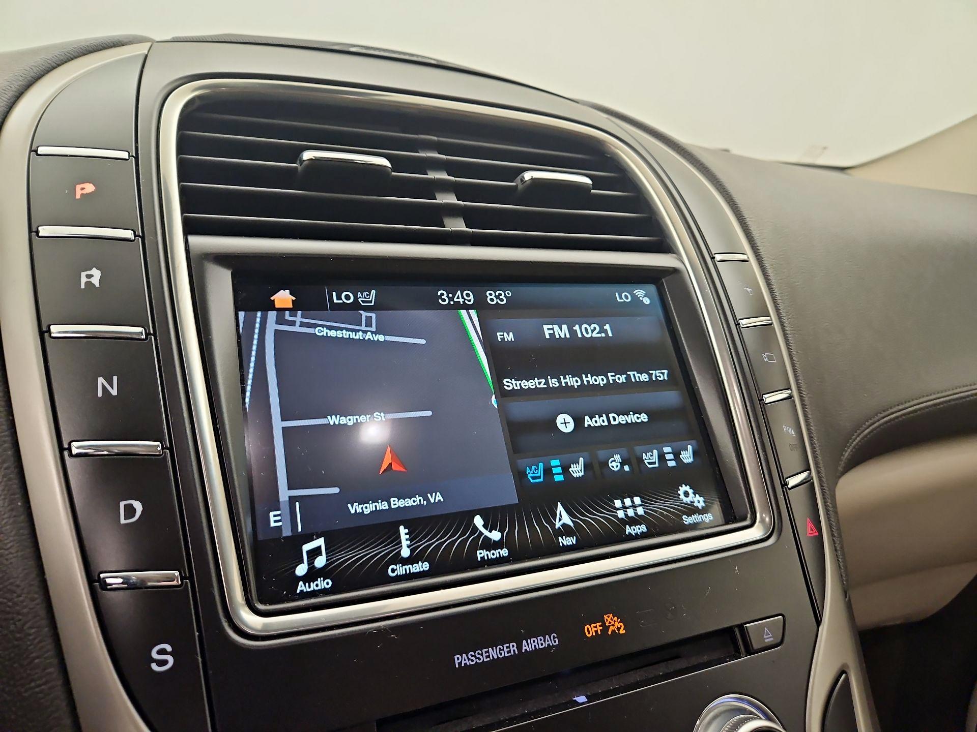 Thumbnail: 2018 Lincoln MKX - 16