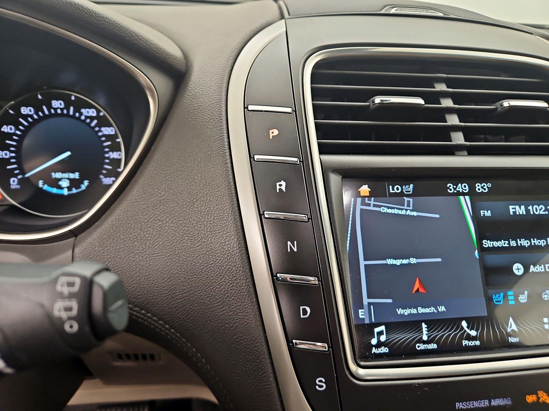 Thumbnail: 2018 Lincoln MKX - 18