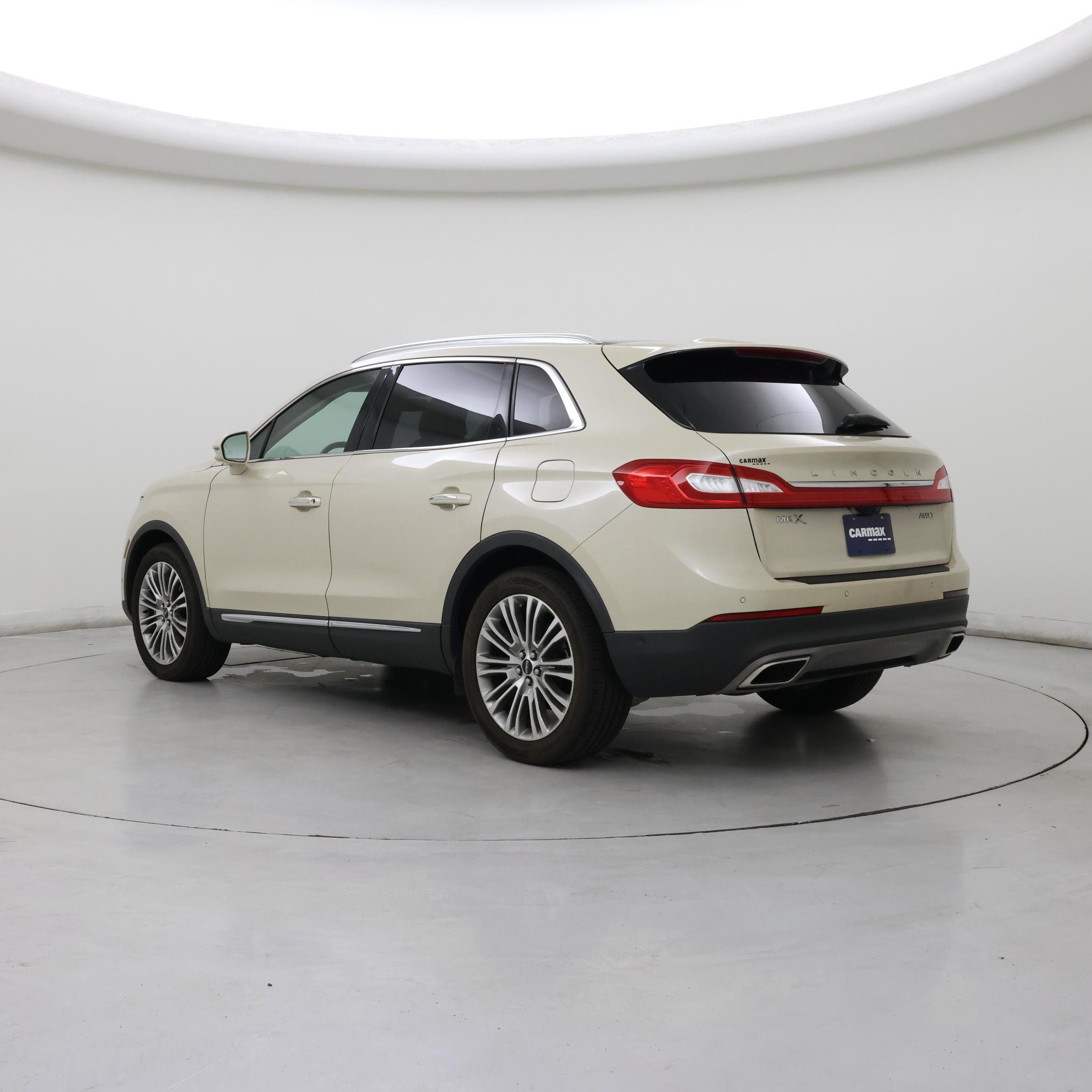 Thumbnail: 2018 Lincoln MKX - 2