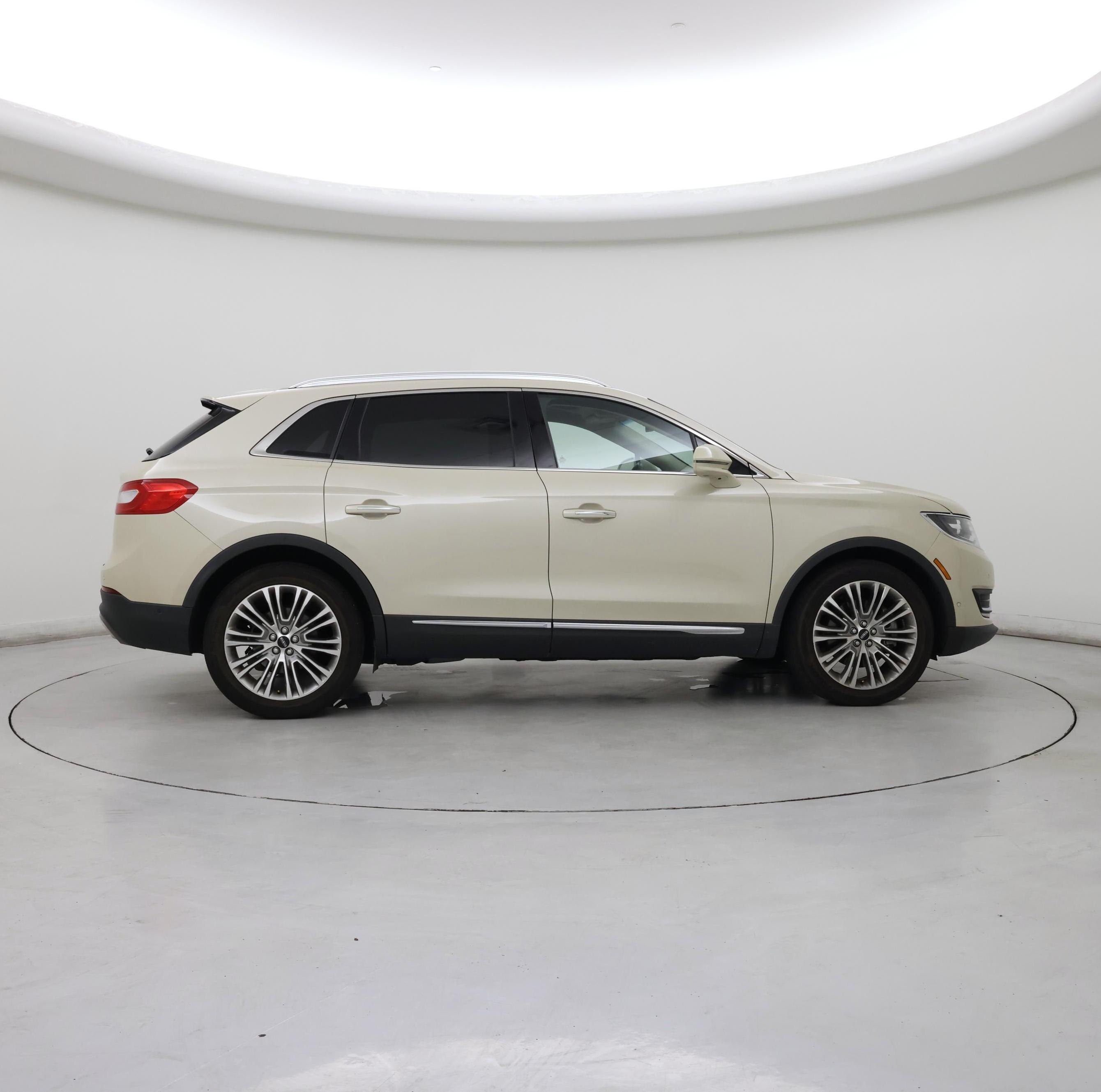 Thumbnail: 2018 Lincoln MKX - 7