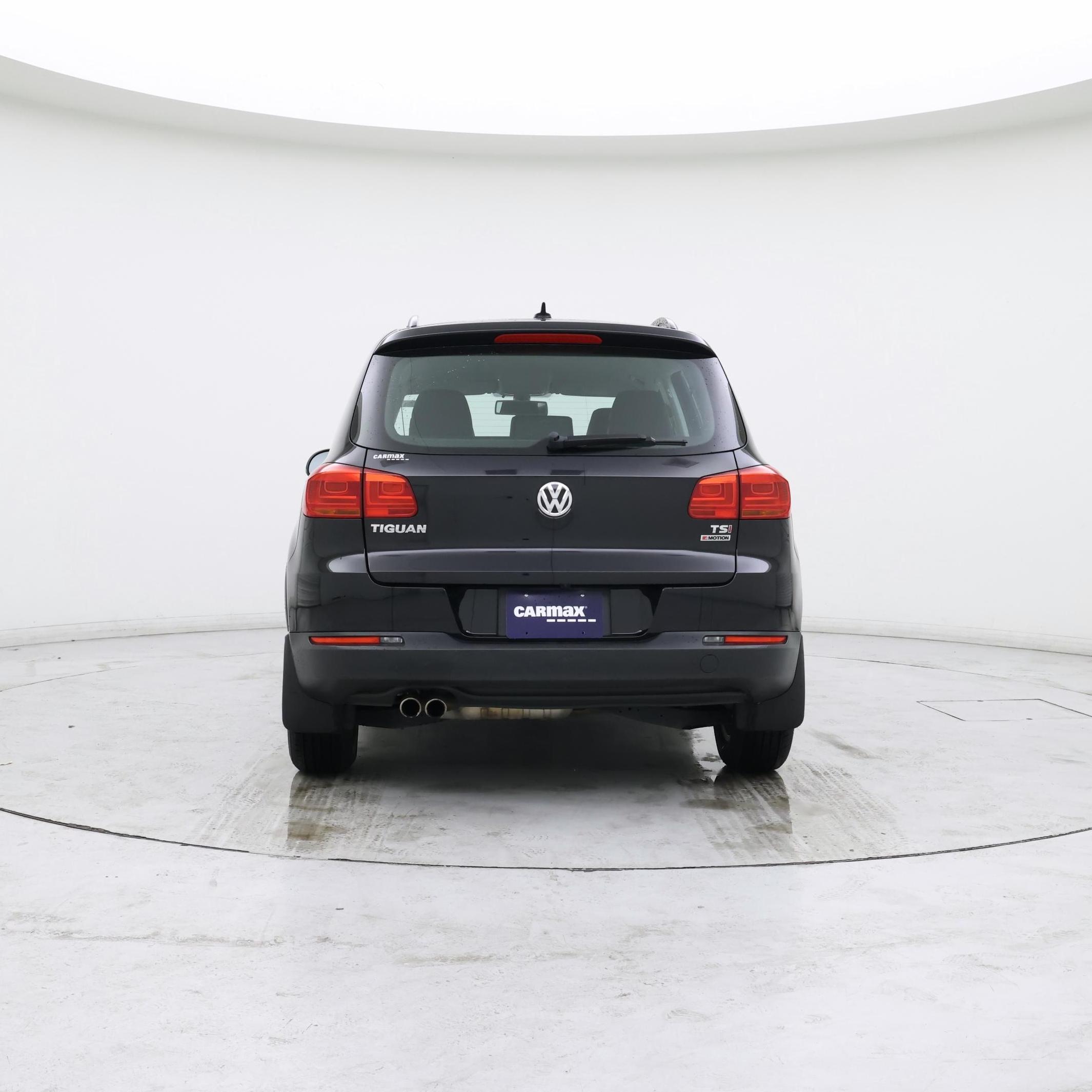Thumbnail: 2017 Volkswagen Tiguan - 6