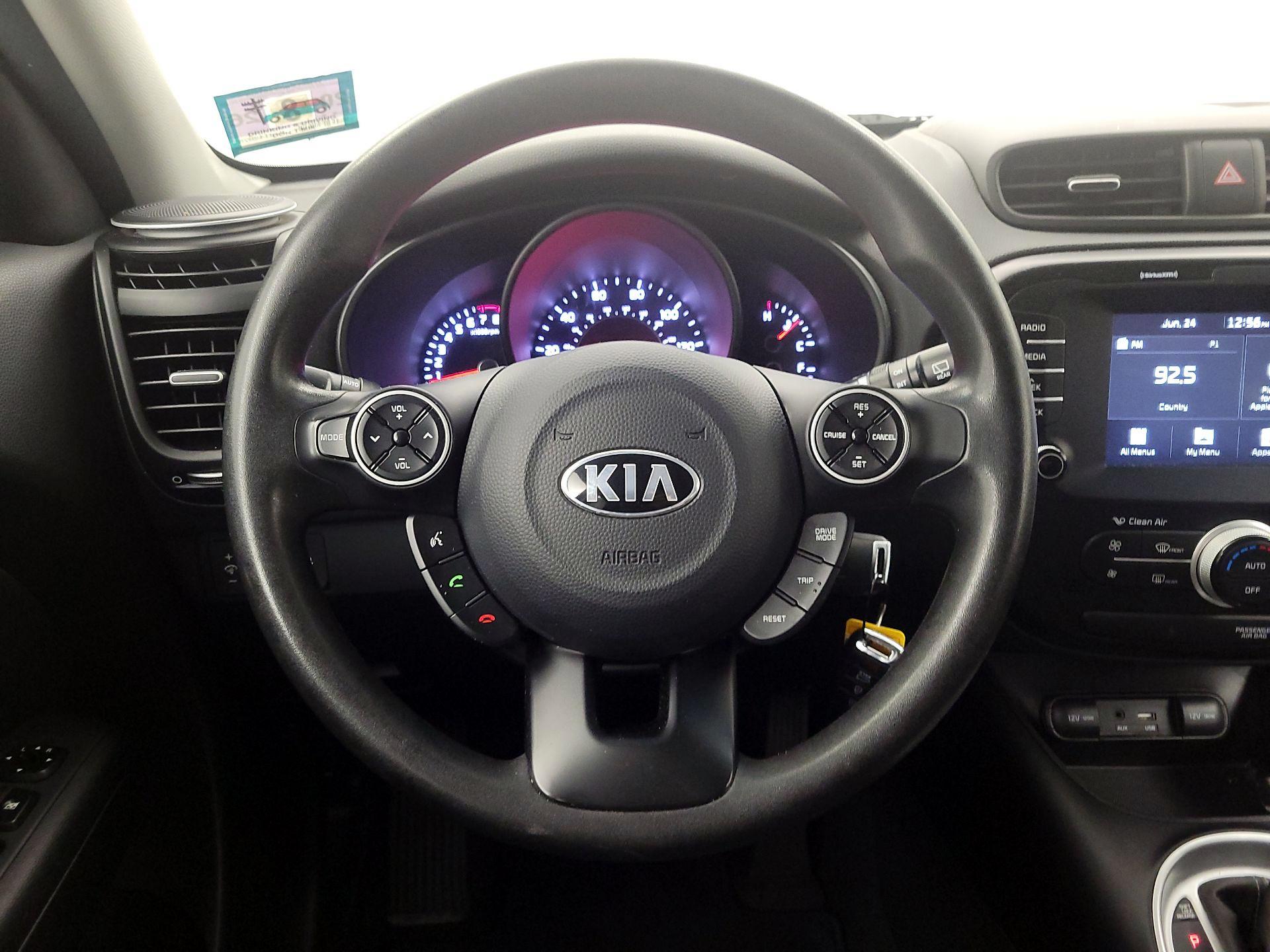 Thumbnail: 2018 Kia Soul - 10