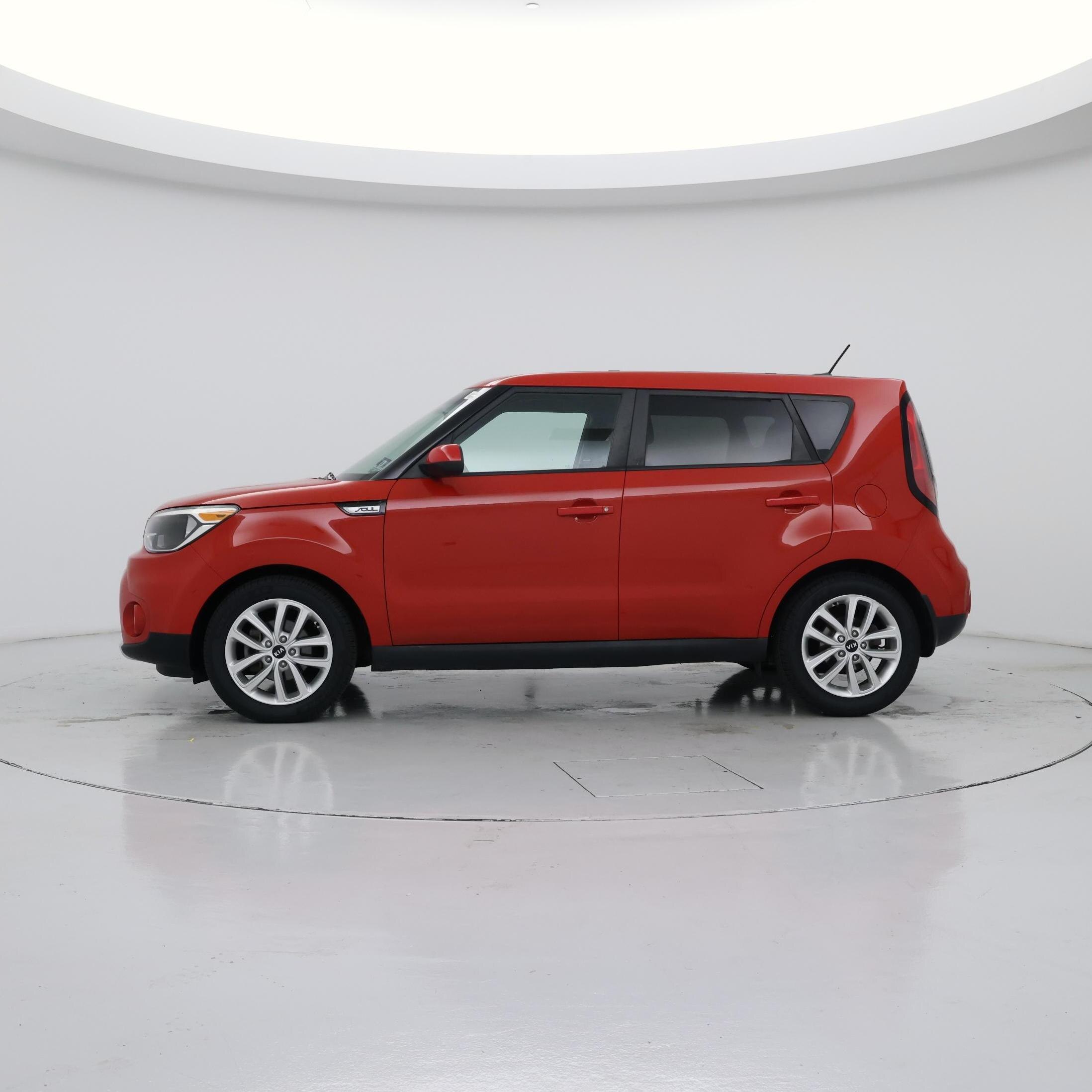 Thumbnail: 2018 Kia Soul - 3