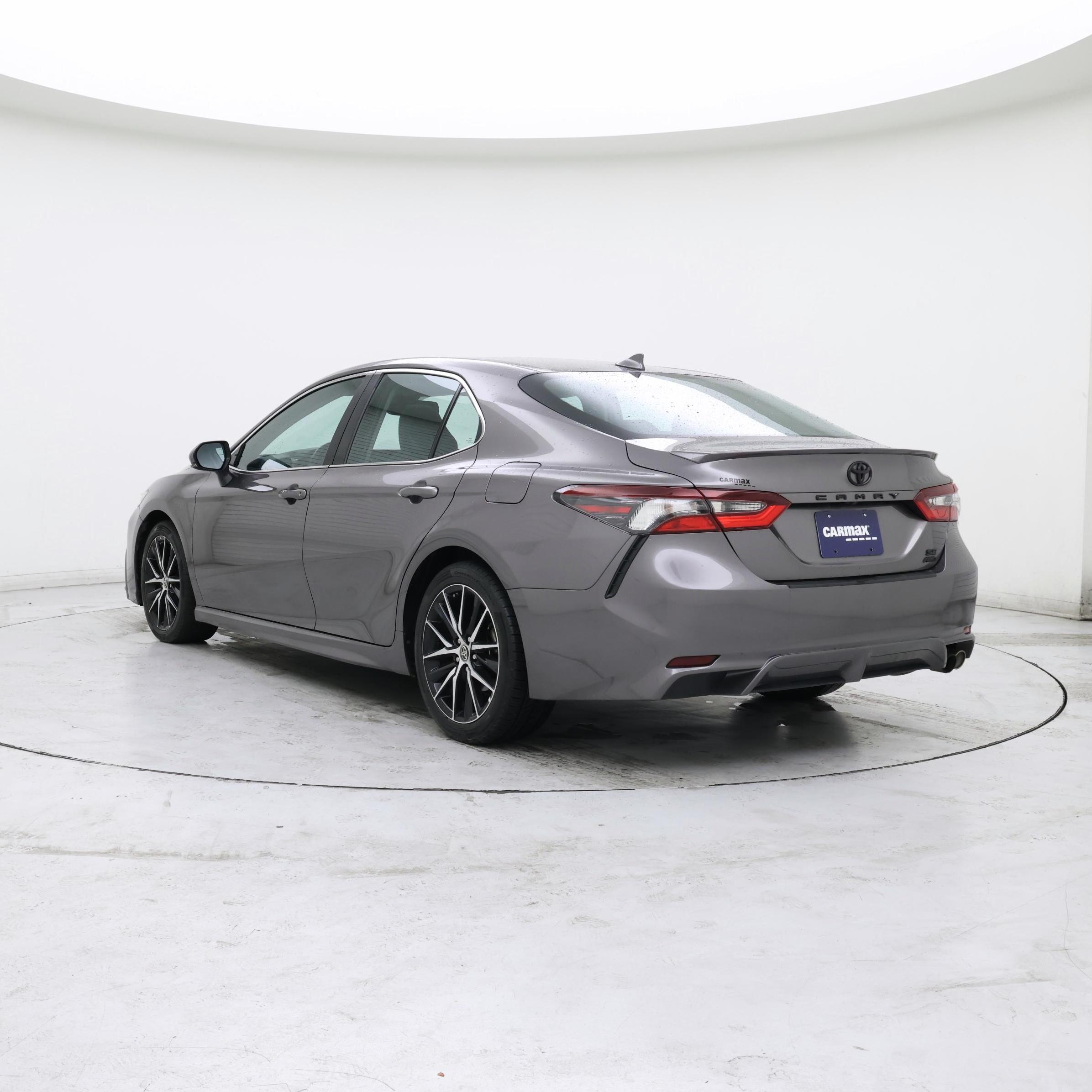 Thumbnail: 2022 Toyota Camry - 2