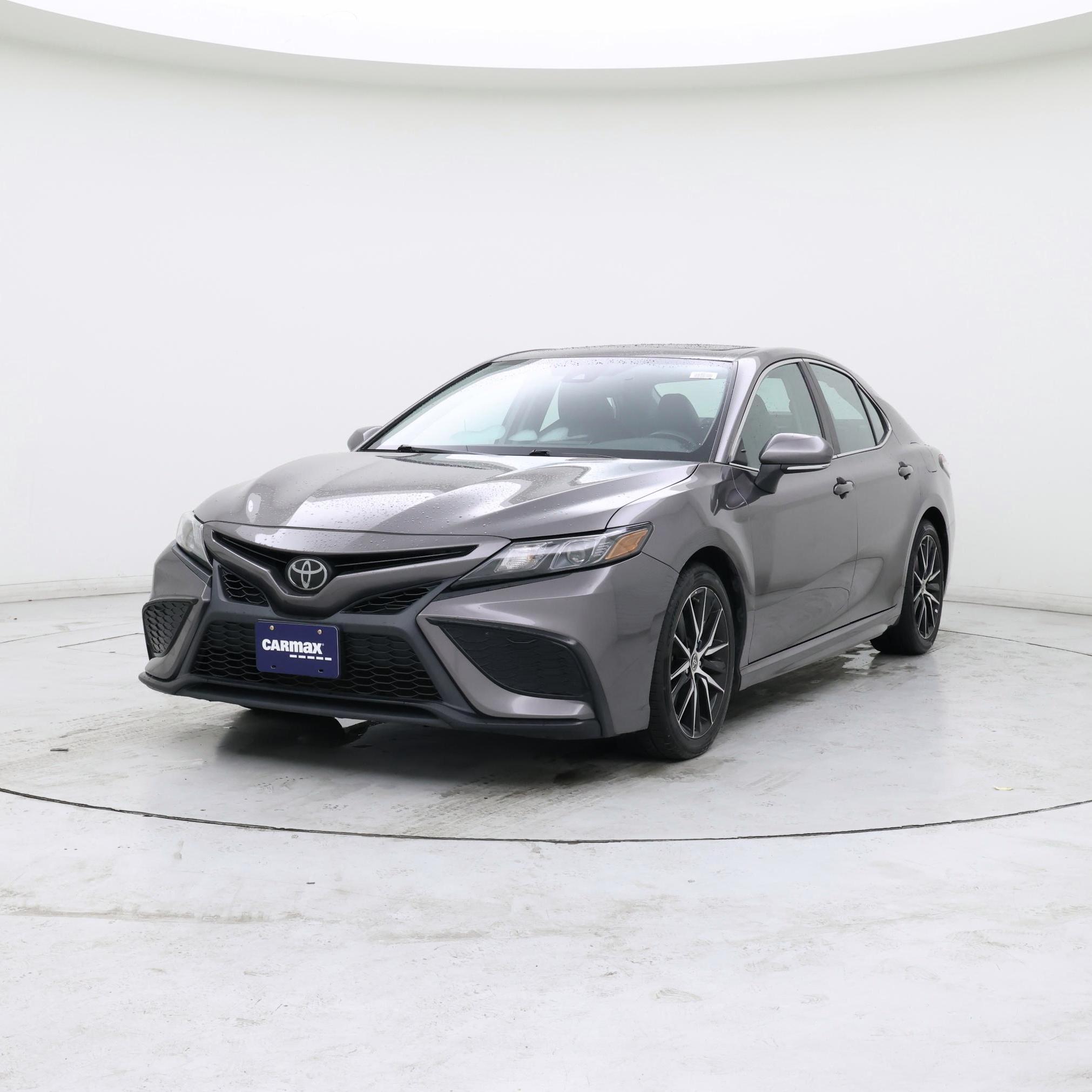 Thumbnail: 2022 Toyota Camry - 4