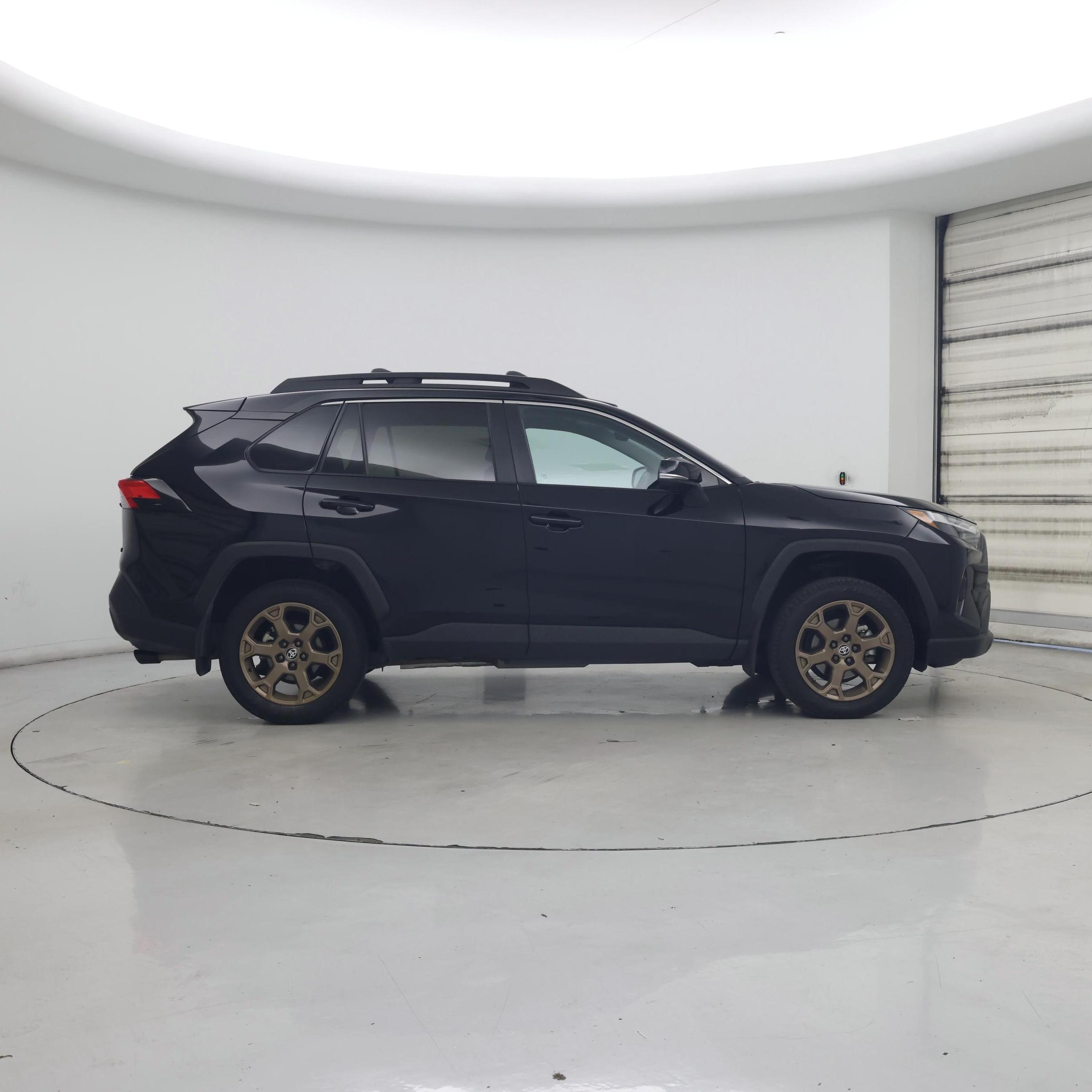 Thumbnail: 2024 Toyota RAV4 - 7