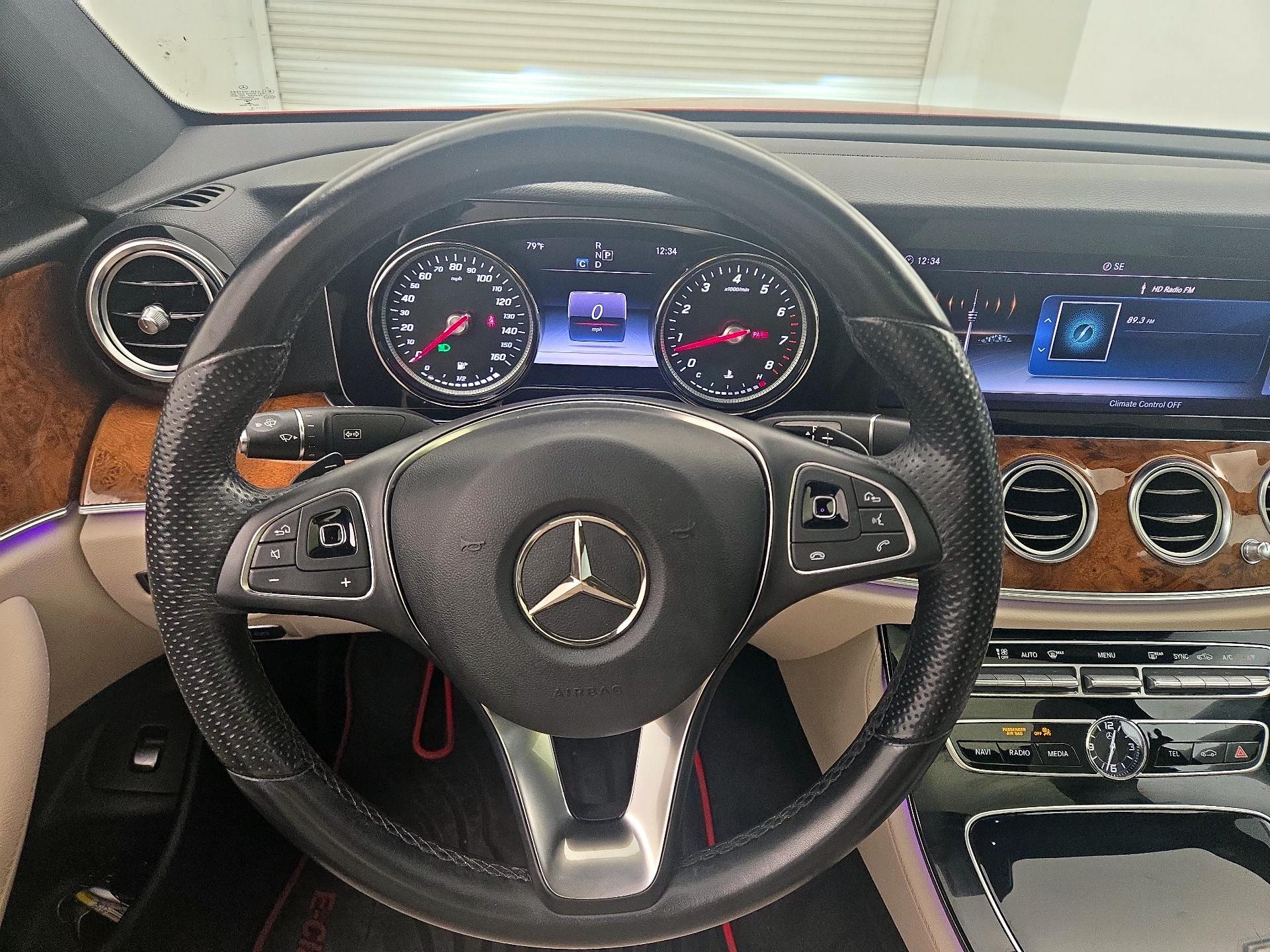 Thumbnail: 2018 Mercedes-Benz E-Class - 10