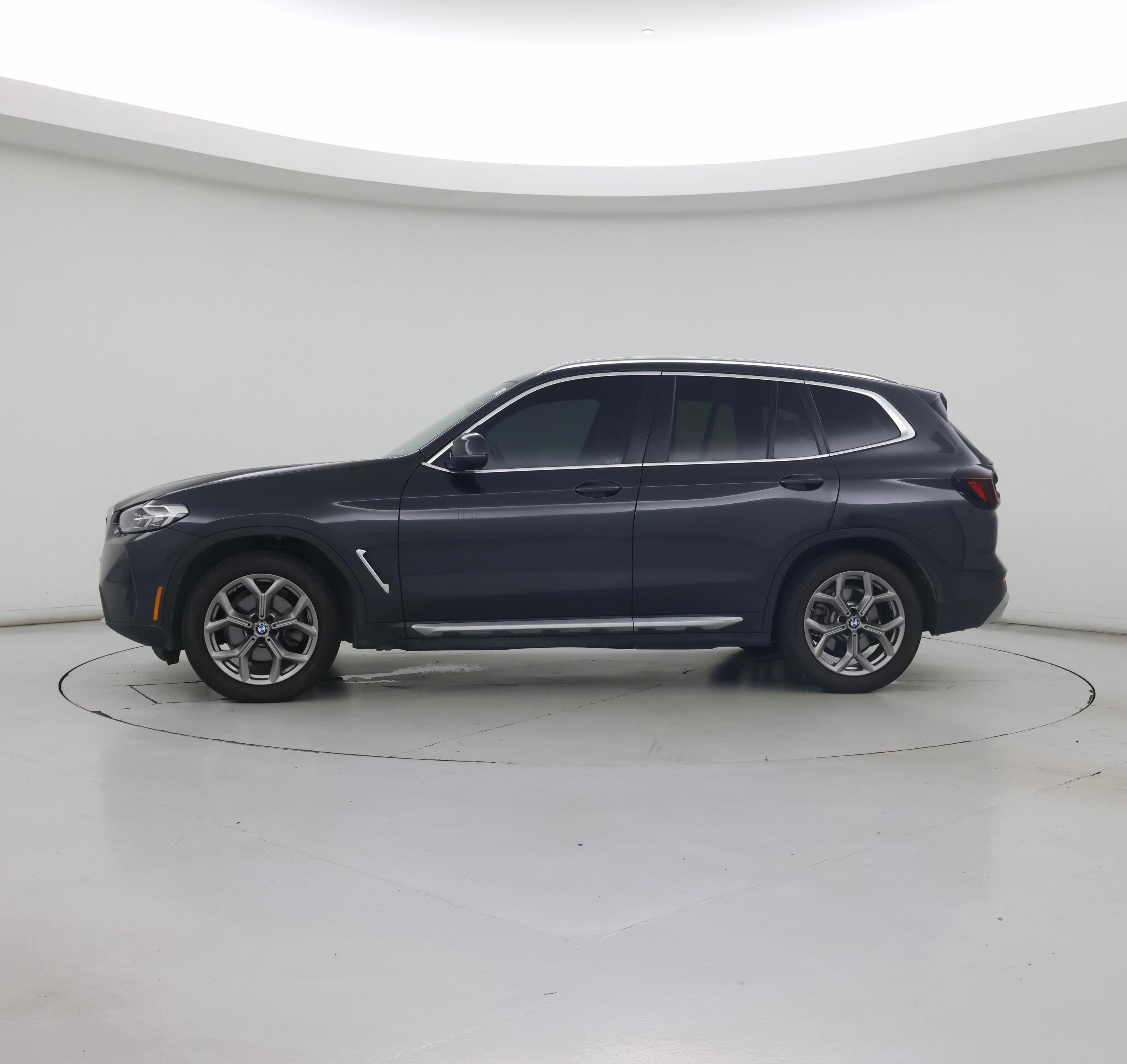 Thumbnail: 2022 BMW X3 - 3