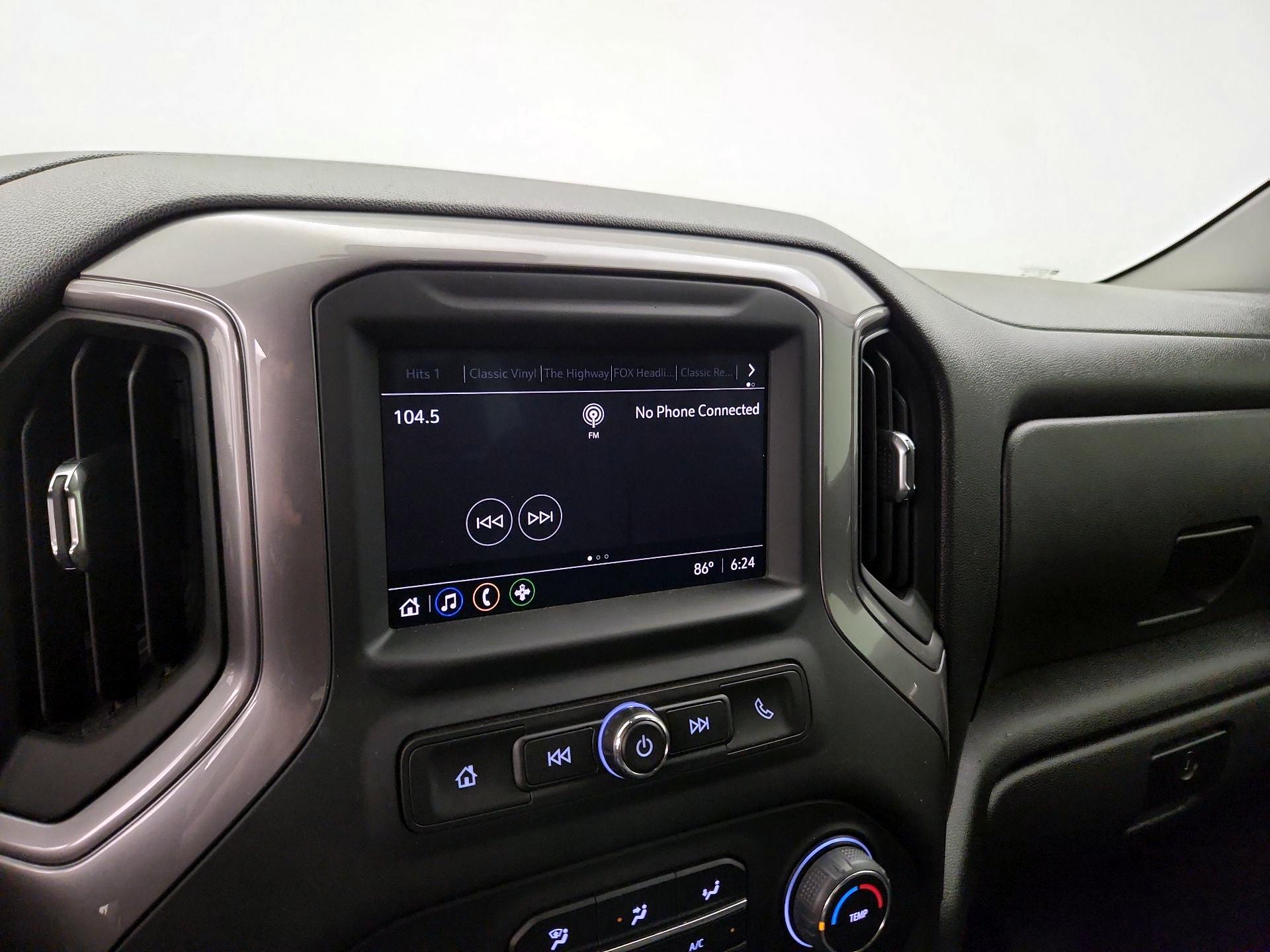 Thumbnail: 2022 Chevrolet Silverado 1500 - 15