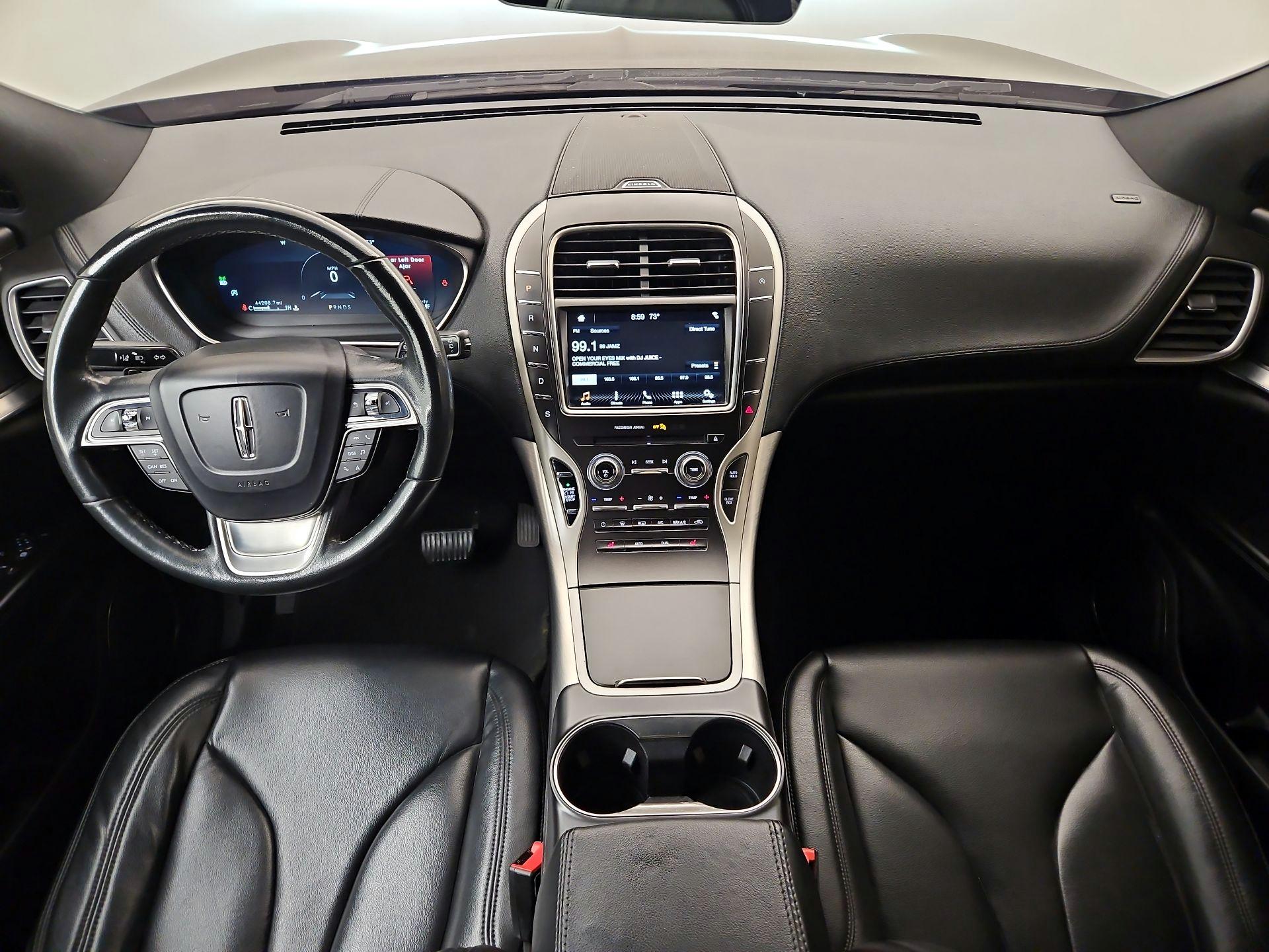 Thumbnail: 2019 Lincoln Nautilus - 9