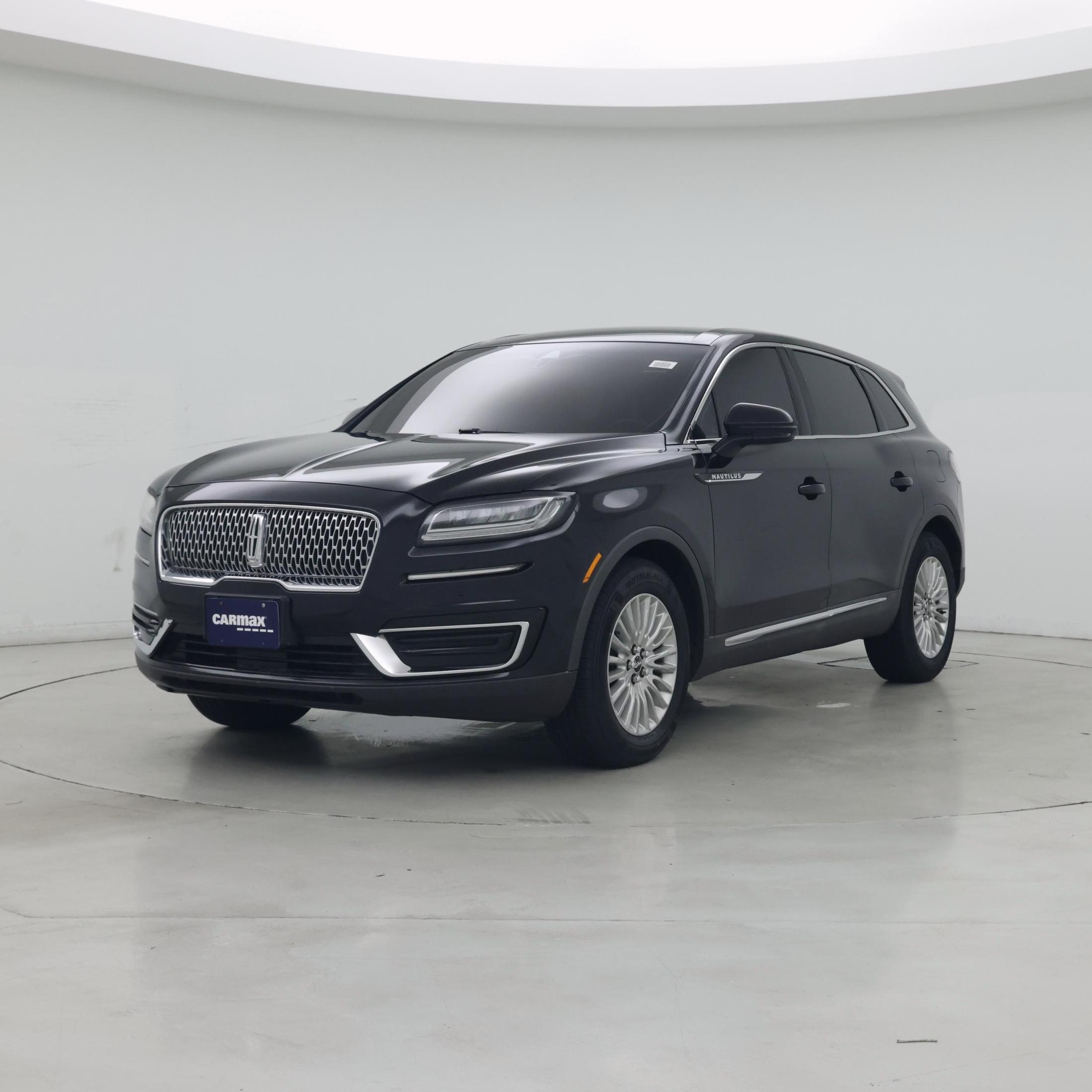 Thumbnail: 2019 Lincoln Nautilus - 4