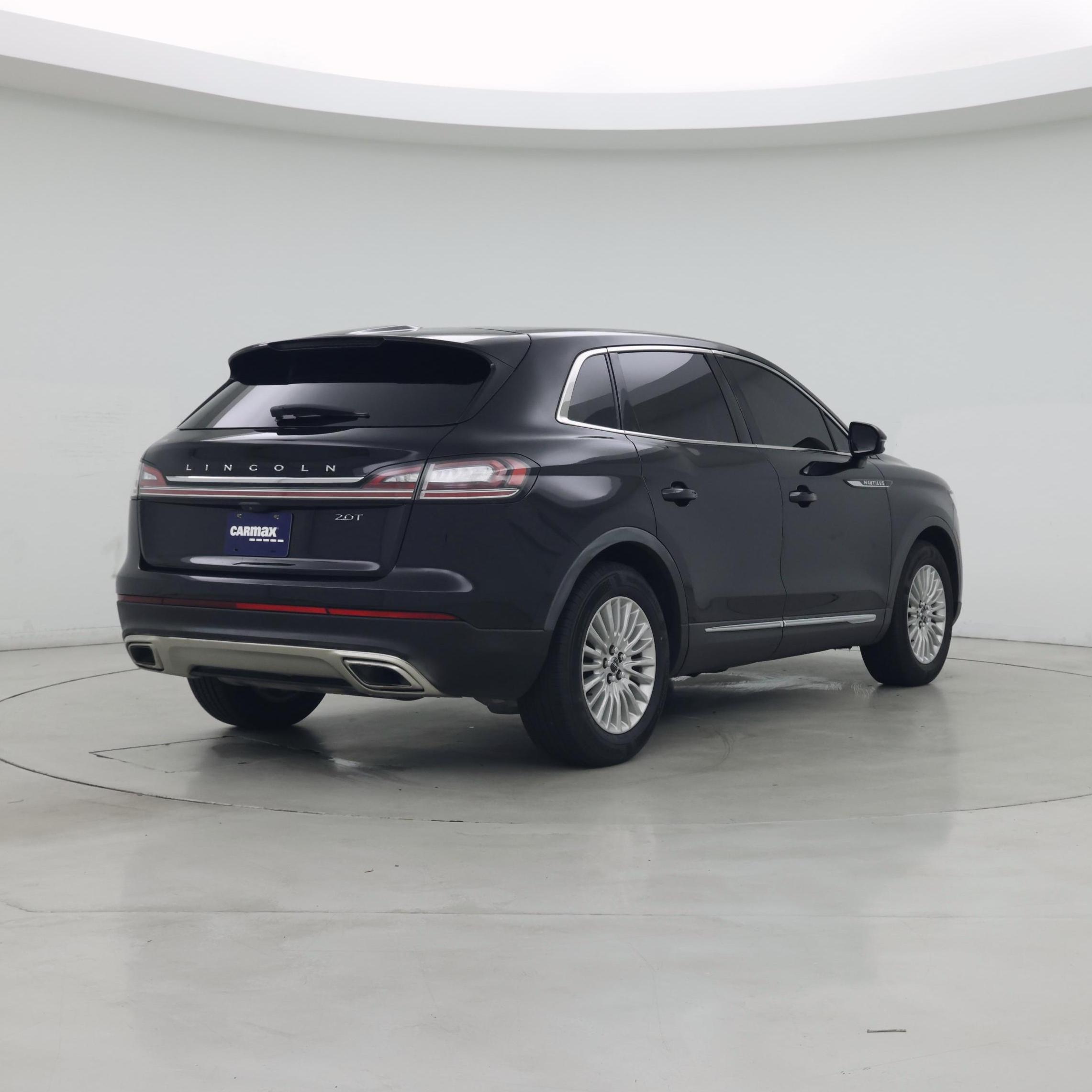 Thumbnail: 2019 Lincoln Nautilus - 8