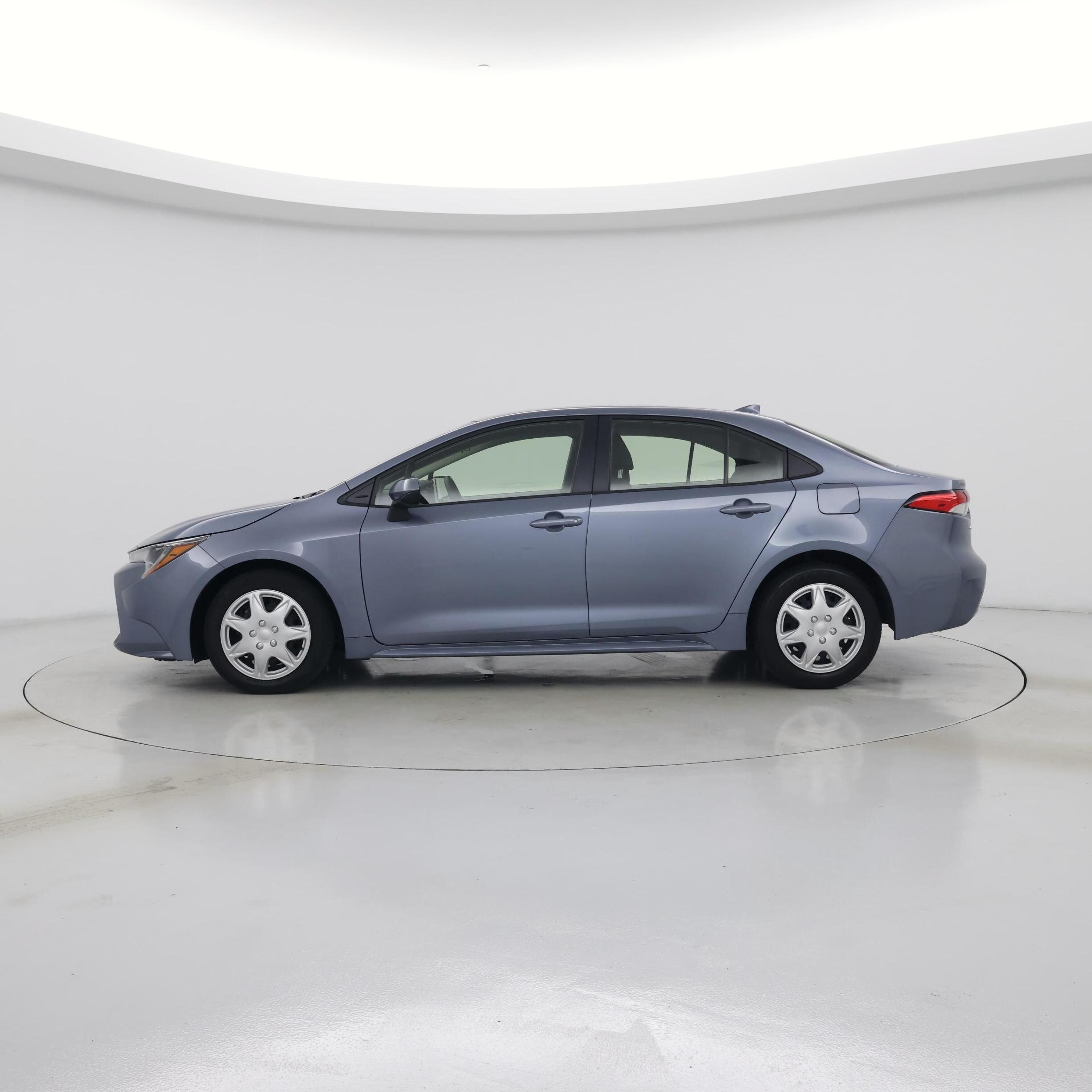 Thumbnail: 2021 Toyota Corolla - 3