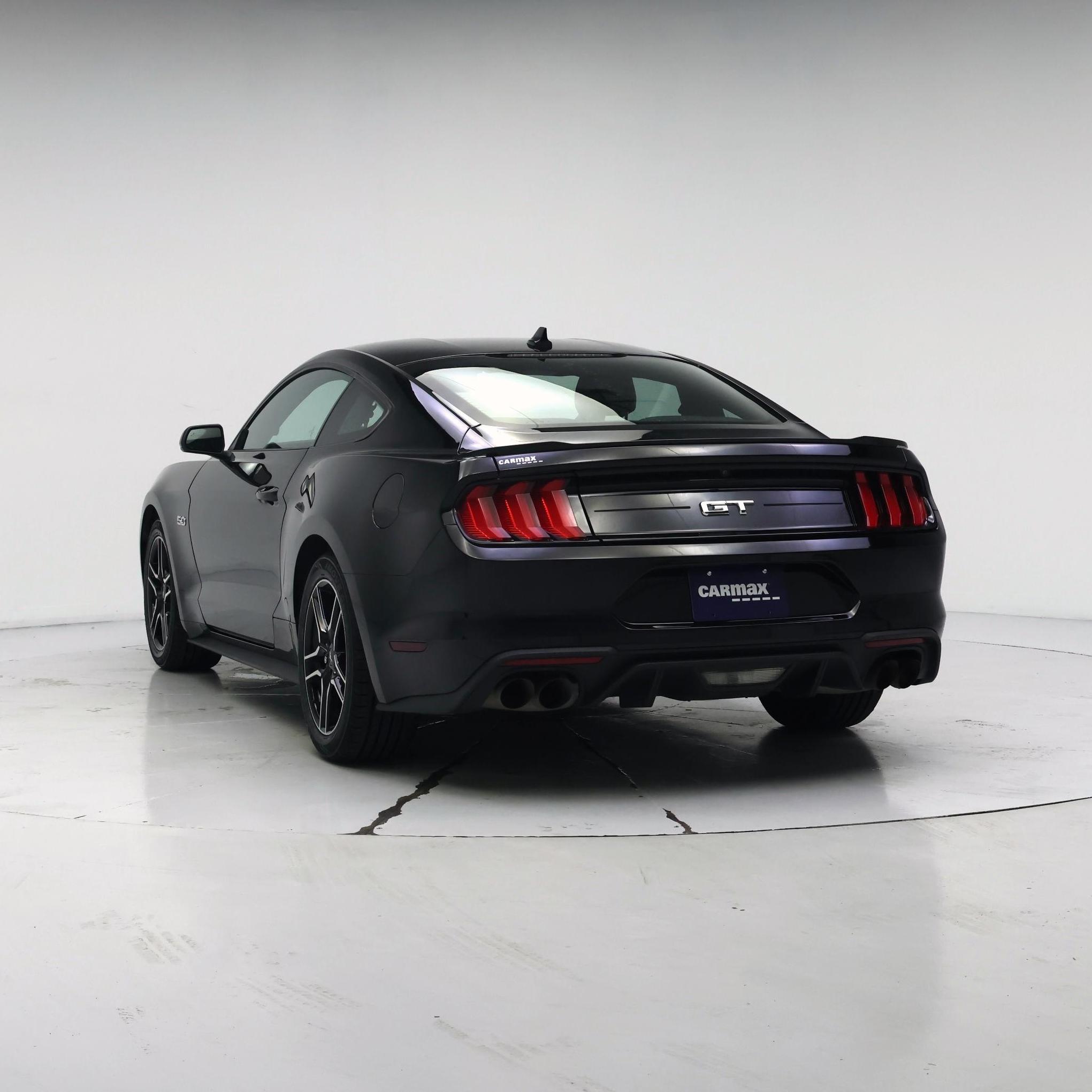Thumbnail: 2022 Ford Mustang - 2