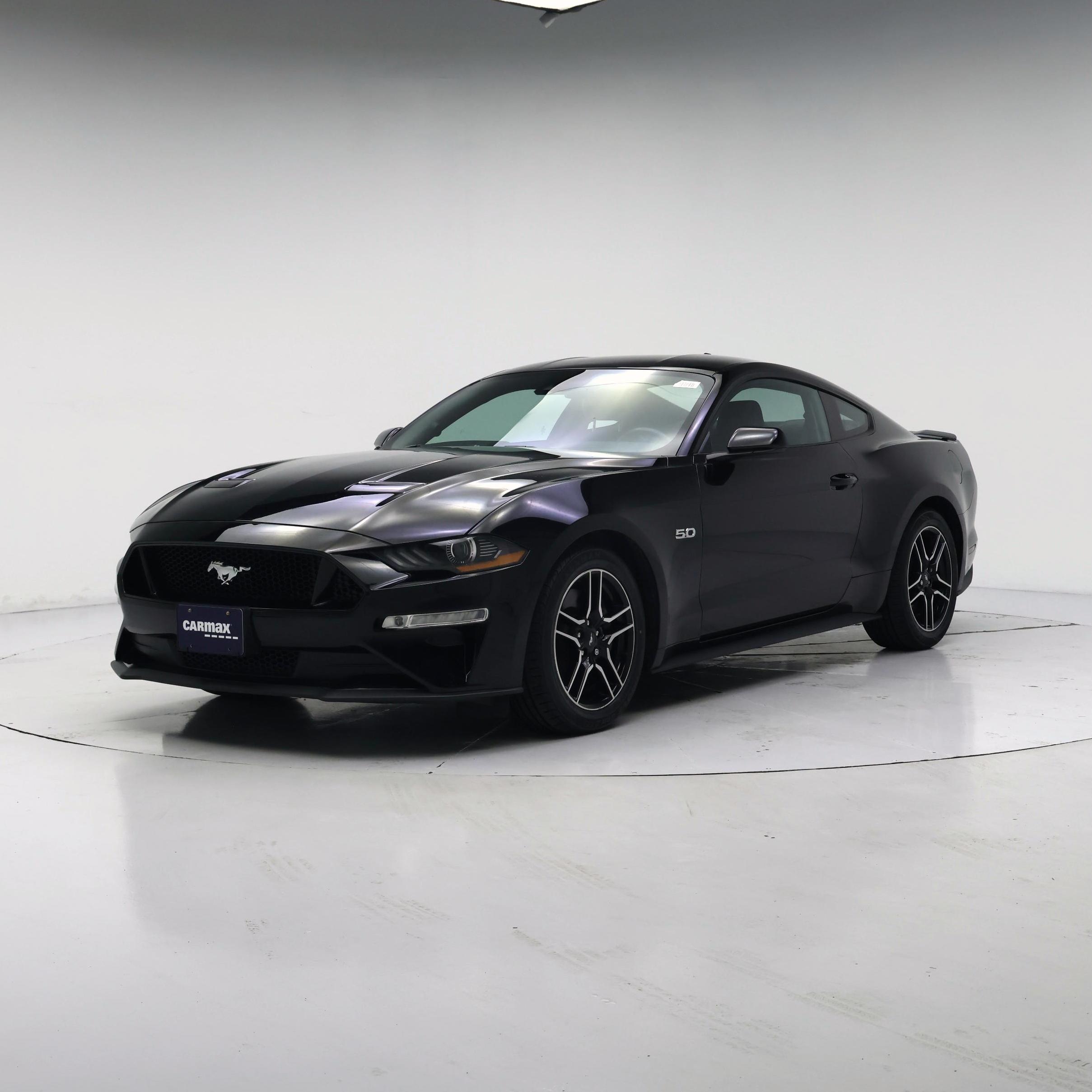 Thumbnail: 2022 Ford Mustang - 4