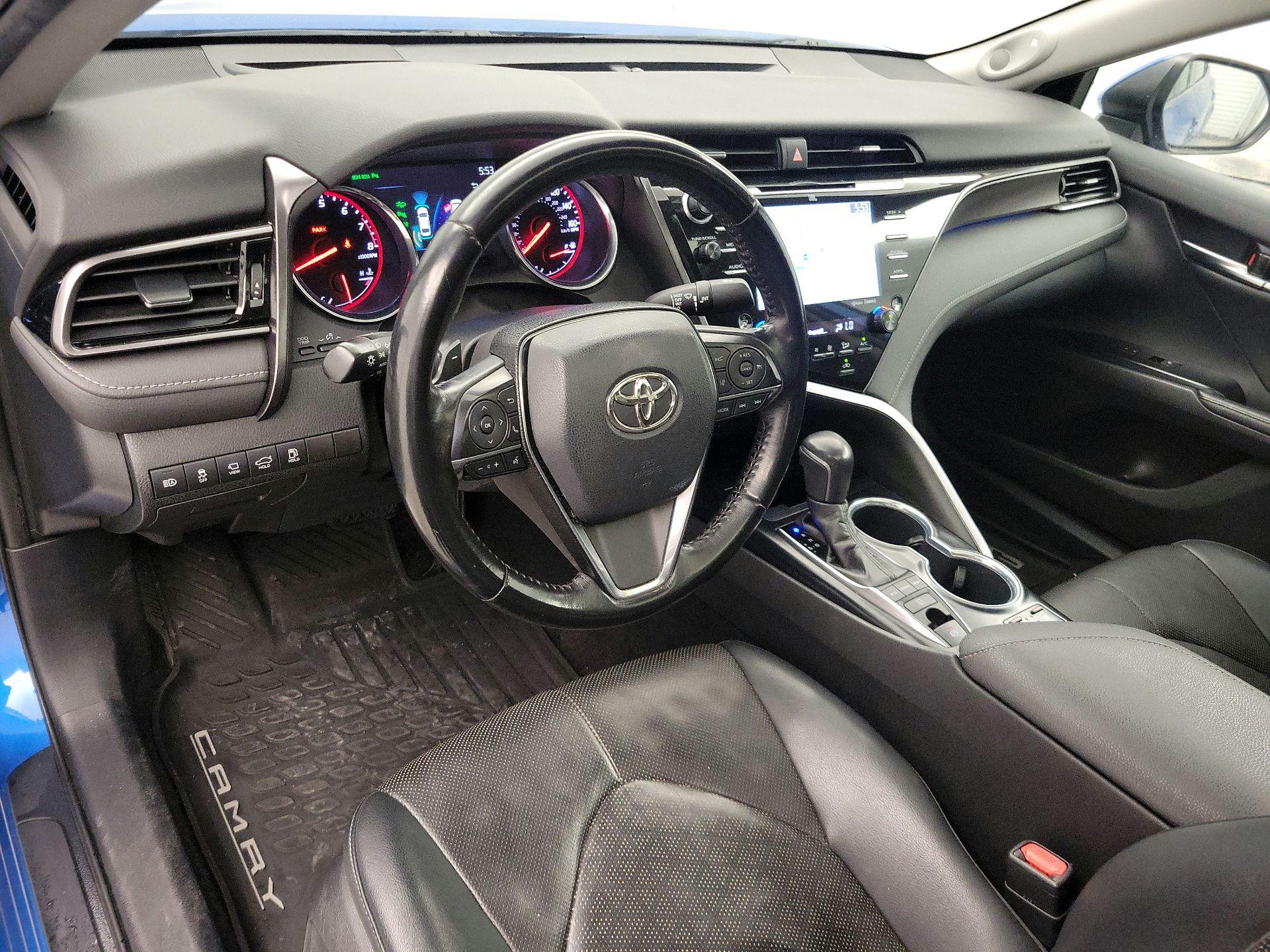 Thumbnail: 2020 Toyota Camry - 9