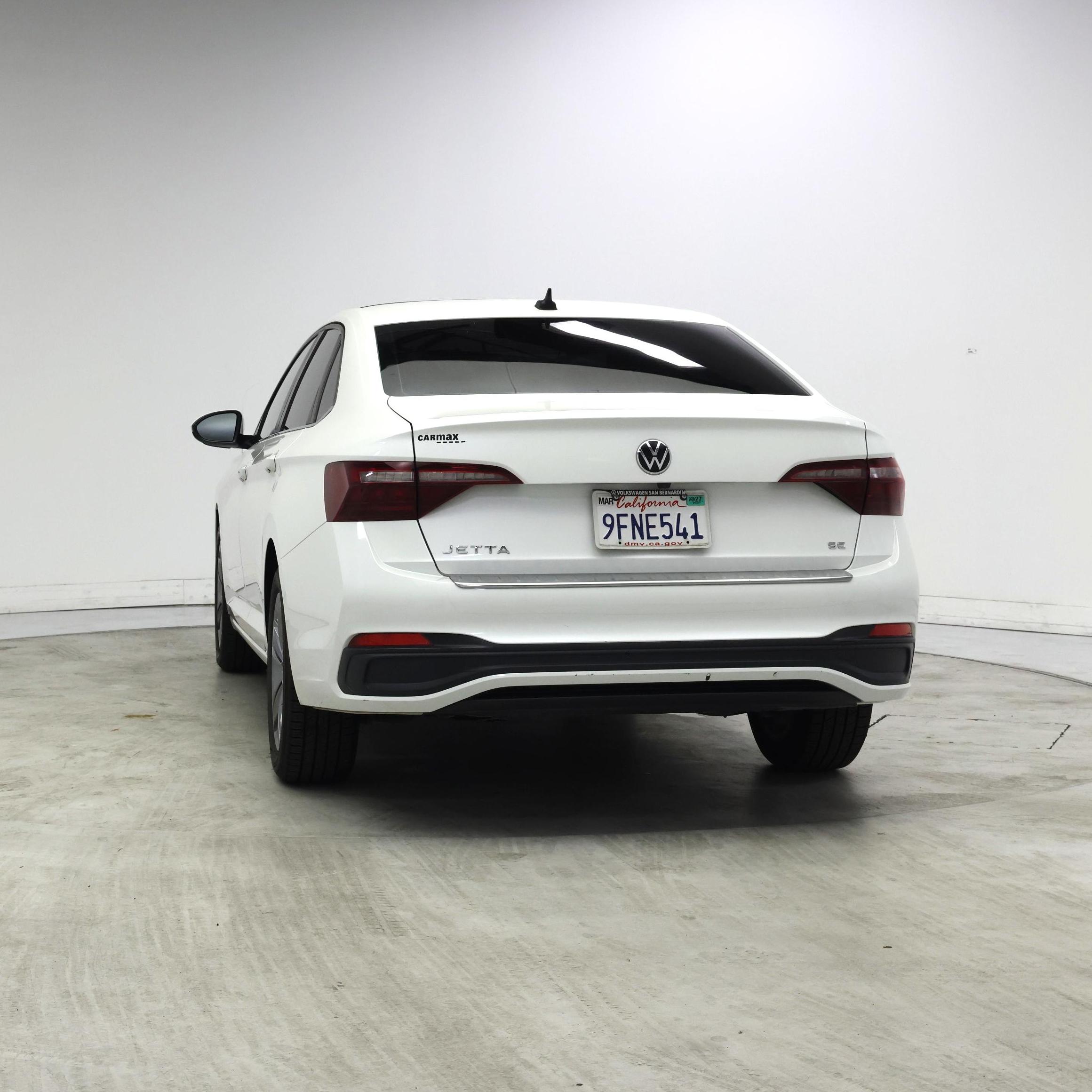 Thumbnail: 2023 Volkswagen Jetta - 6