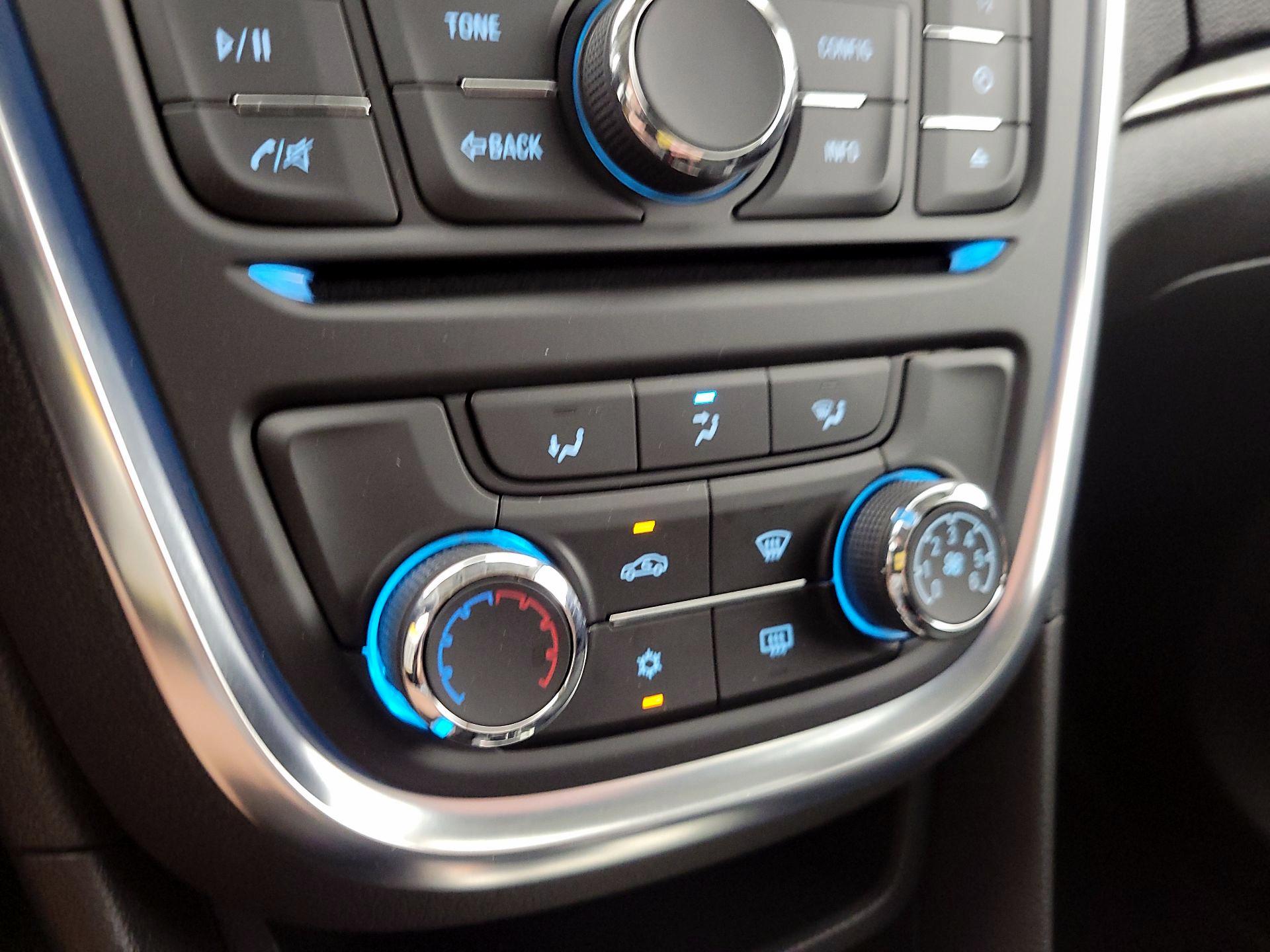 Thumbnail: 2016 Buick Encore - 15