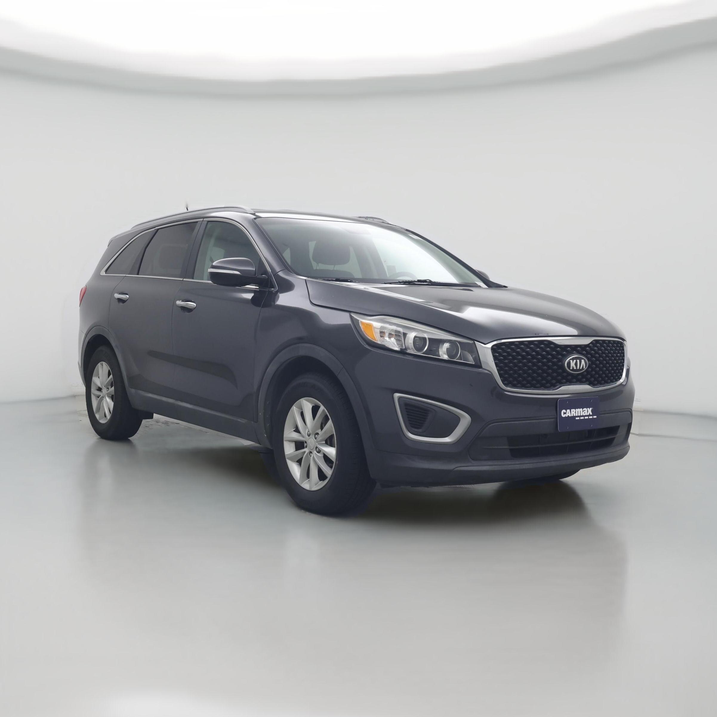 Thumbnail: 2016 Kia Sorento - 1