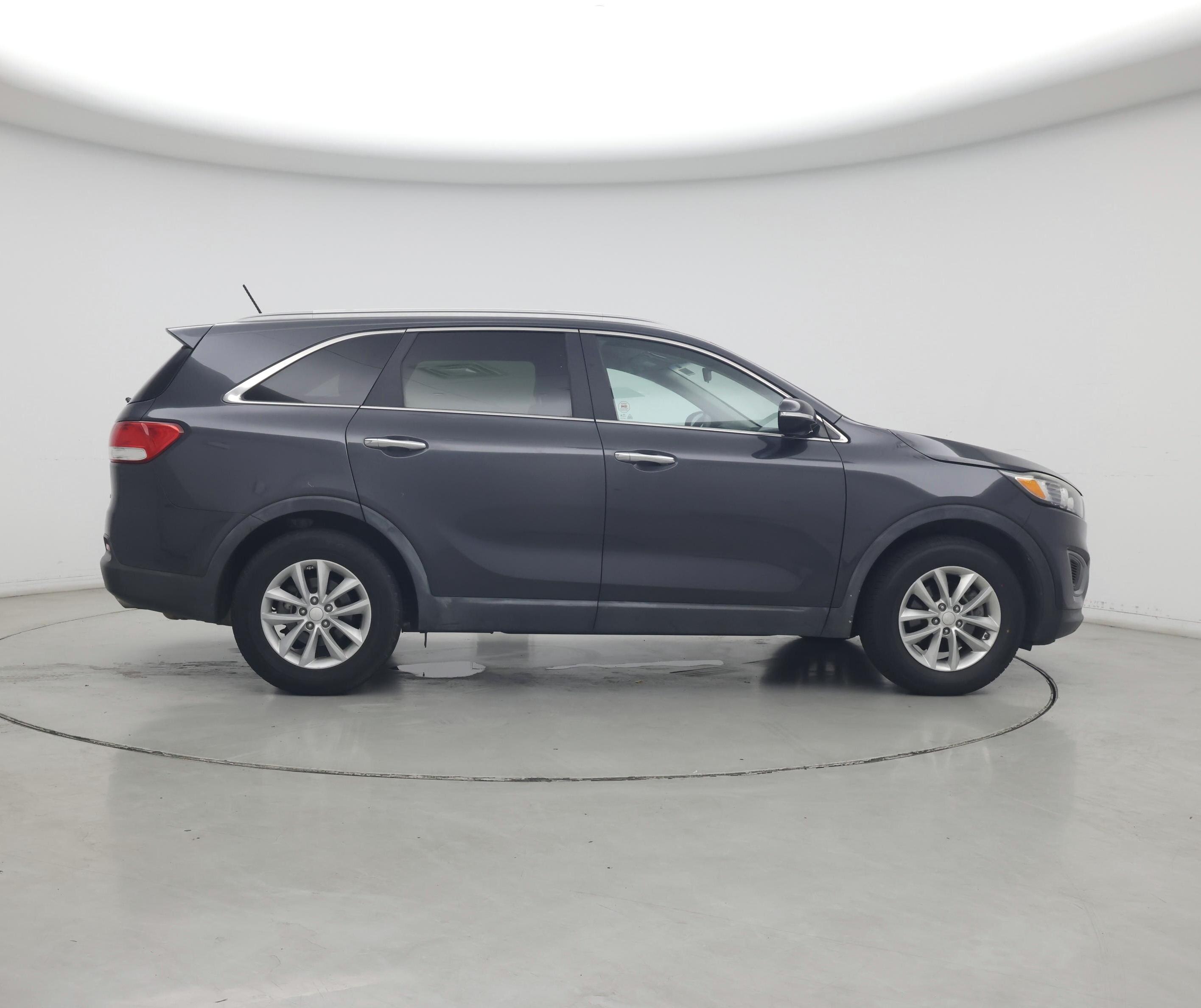 Thumbnail: 2016 Kia Sorento - 7